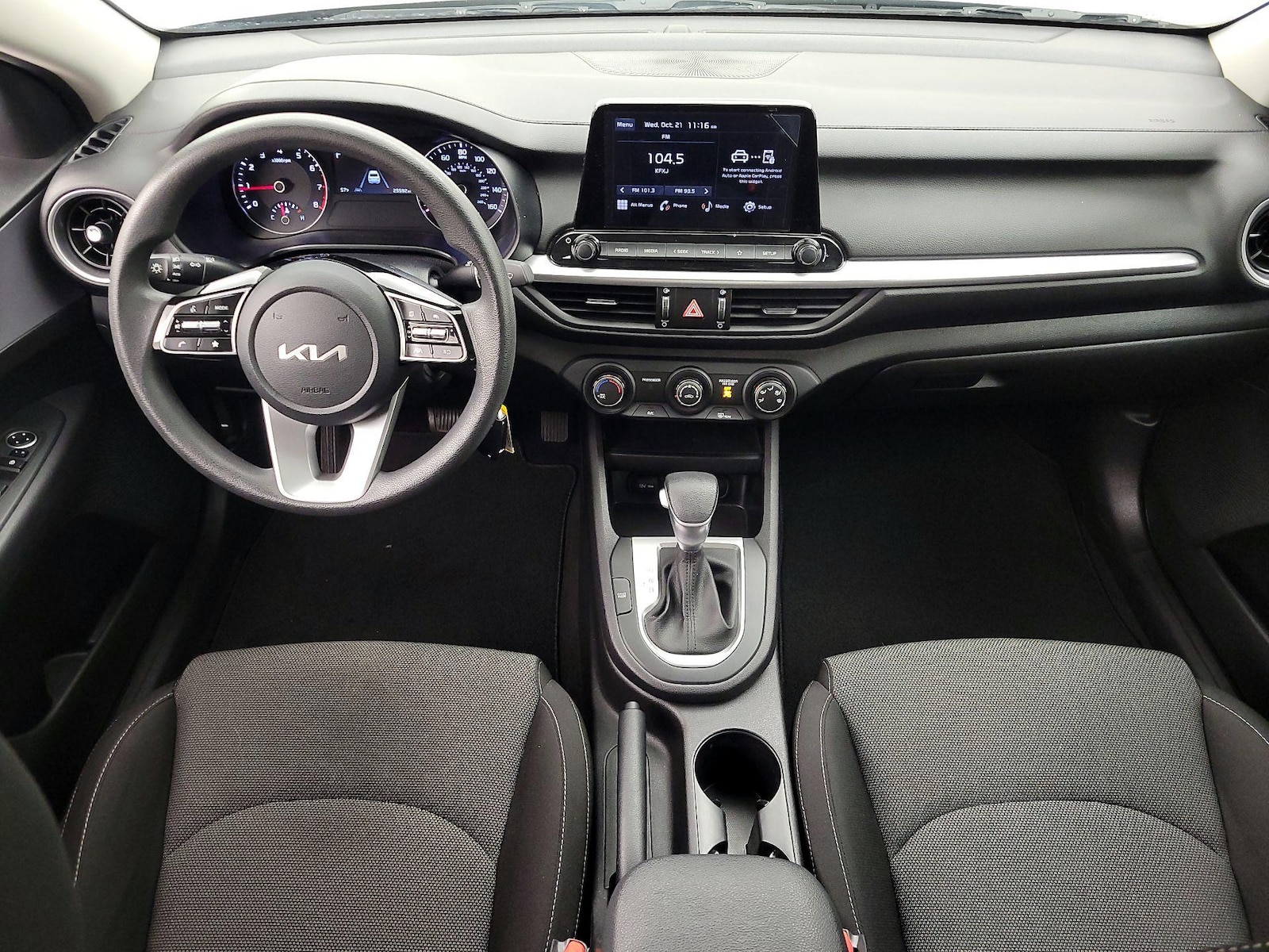 Apple CarPlay® & Android Auto™