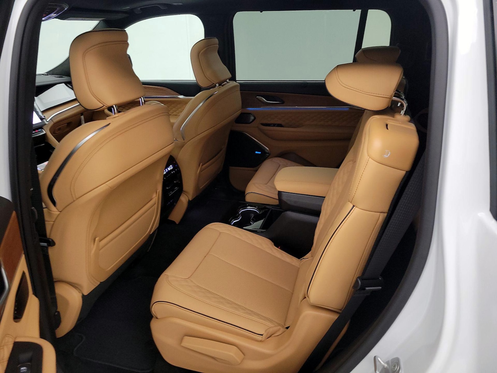 Rear Air Conditioning