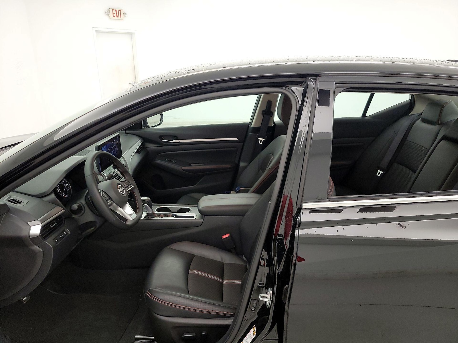 Power Seat(s) & Side Airbags