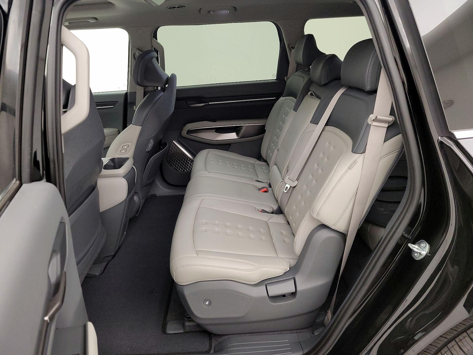 Rear Air Conditioning
