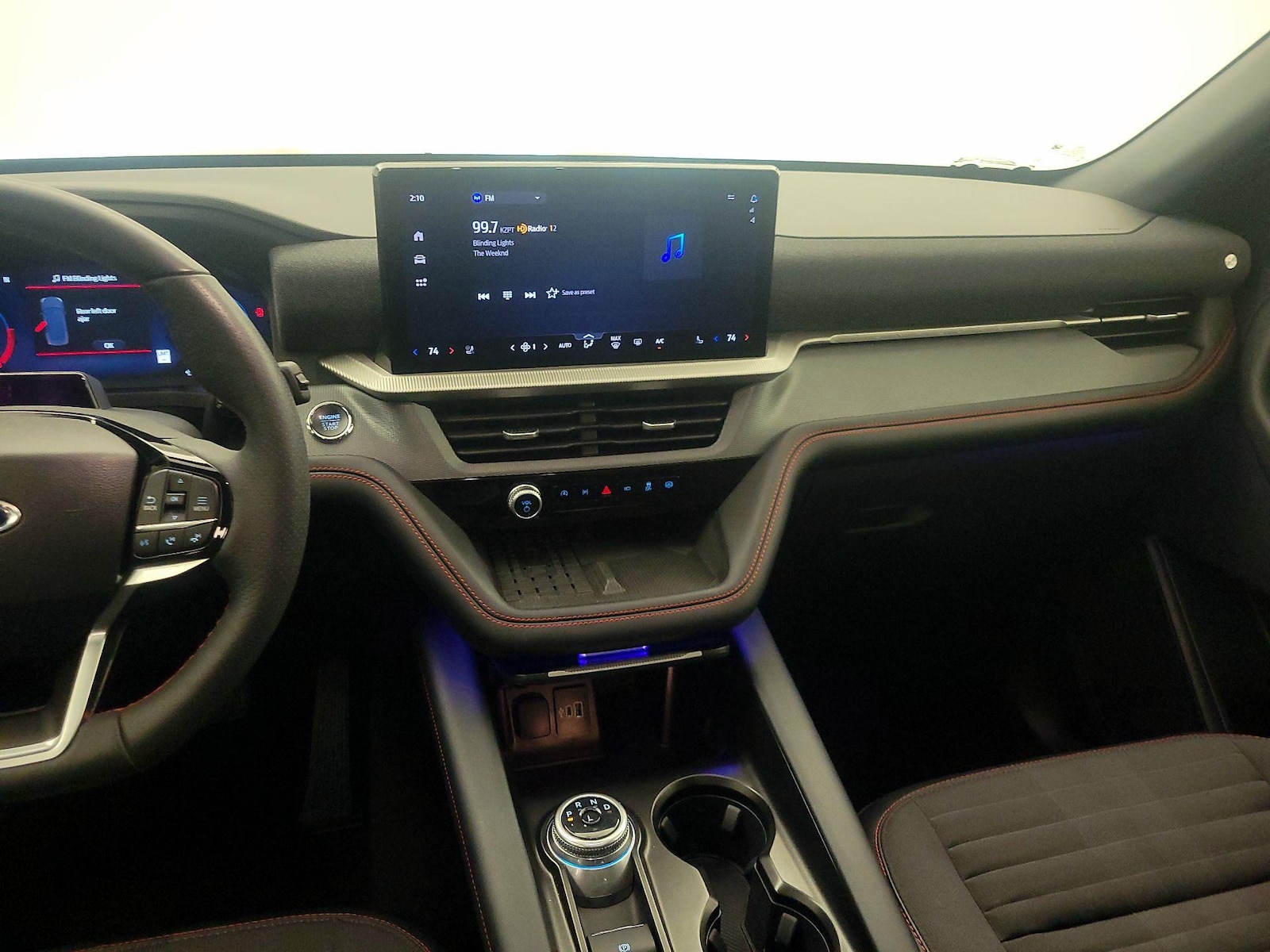 Apple CarPlay® & Android Auto™