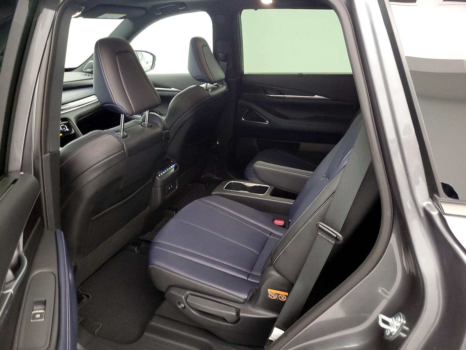 Rear Air Conditioning