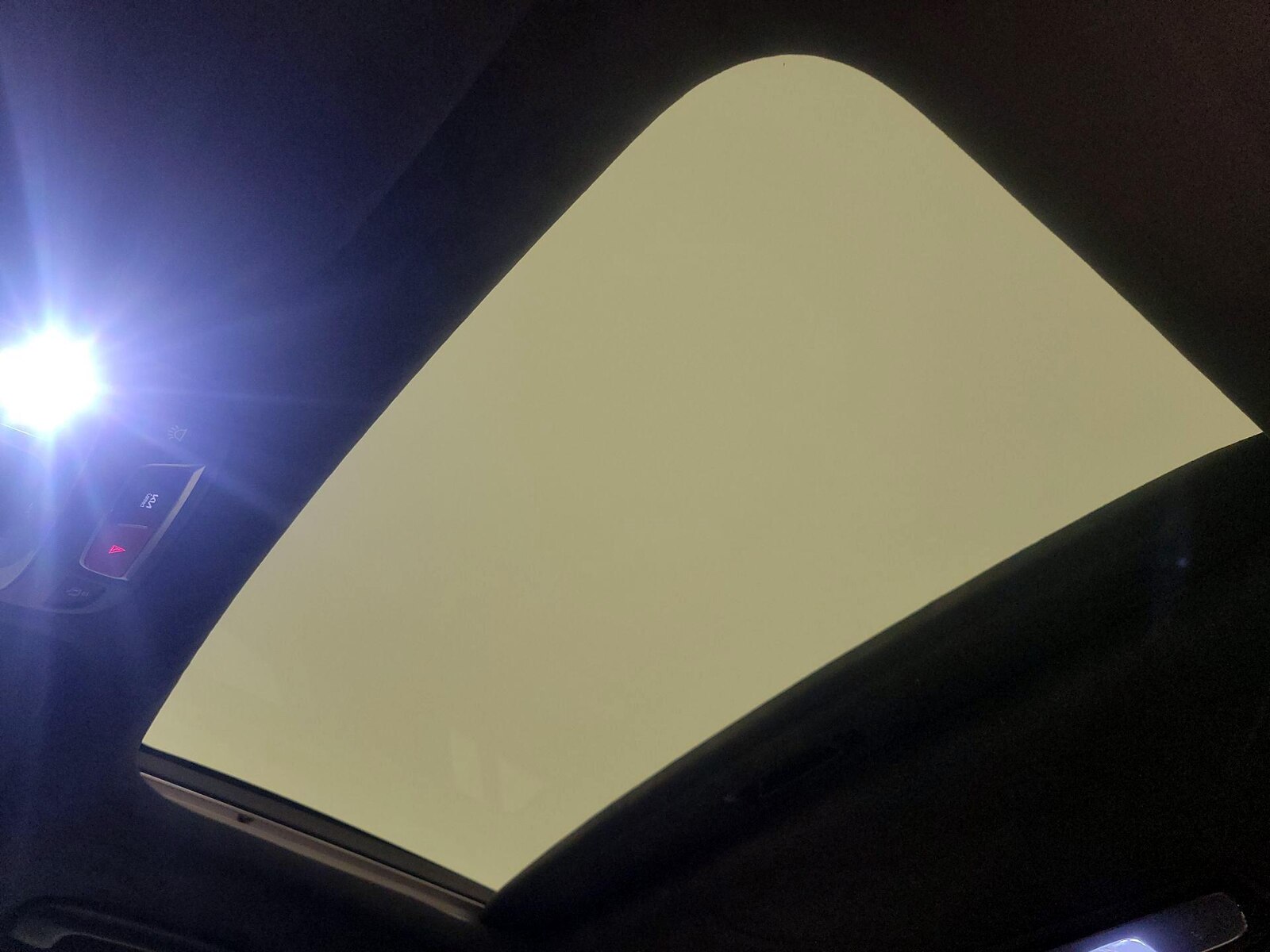 Sunroof(s) & Skylight(s)