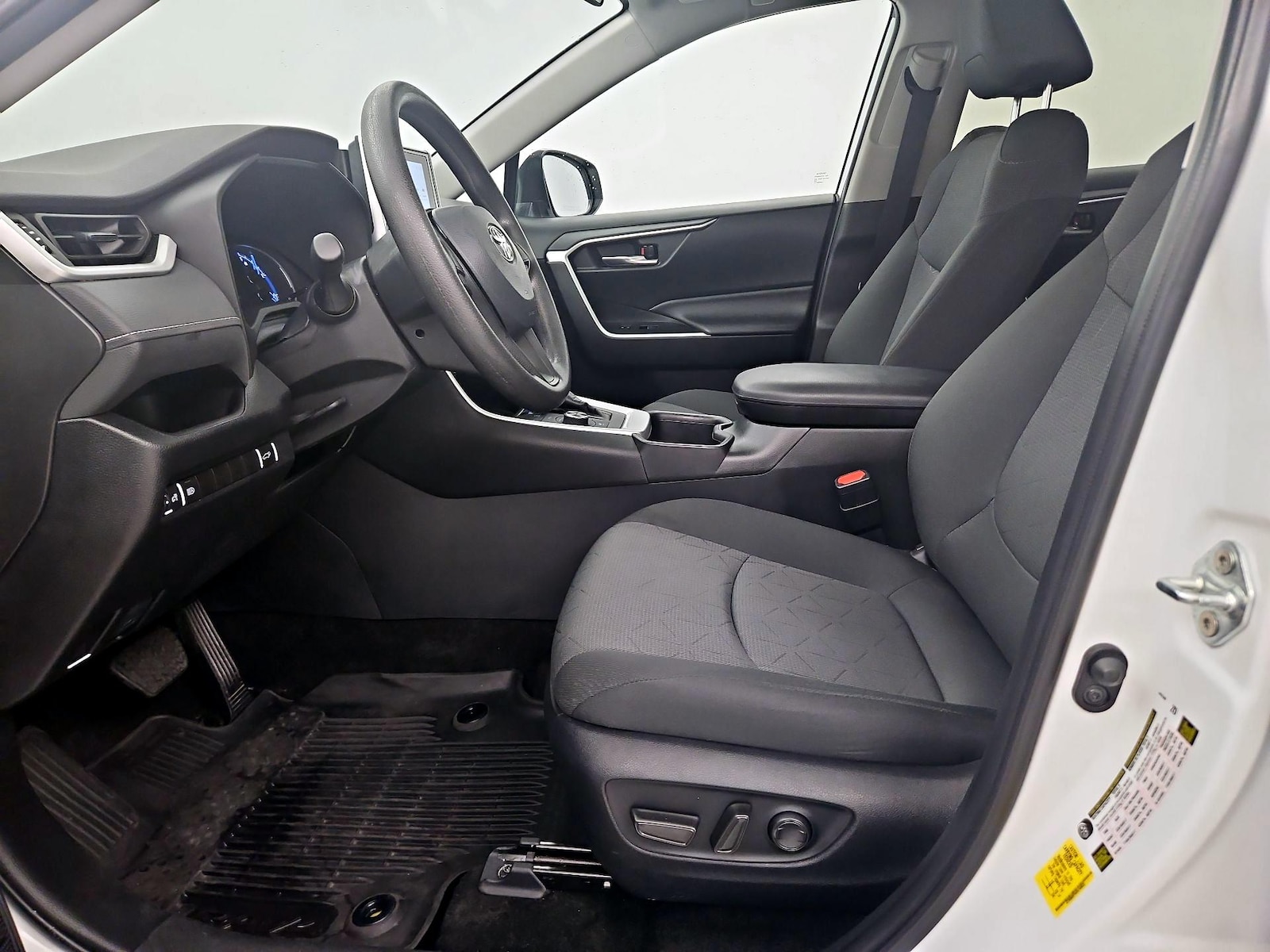 Power Seat(s) & Side Airbags