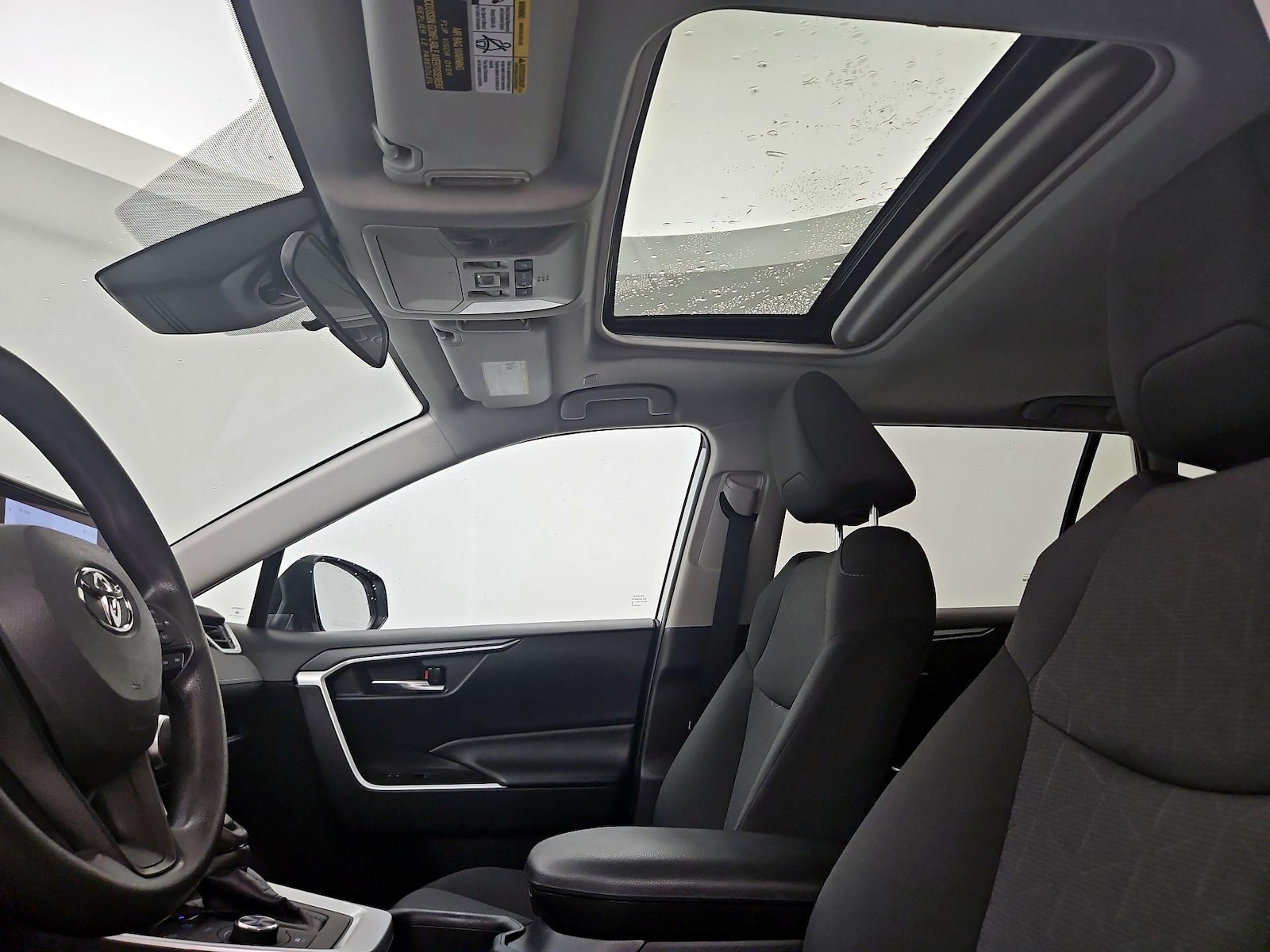 Sunroof(s) & Overhead Airbags