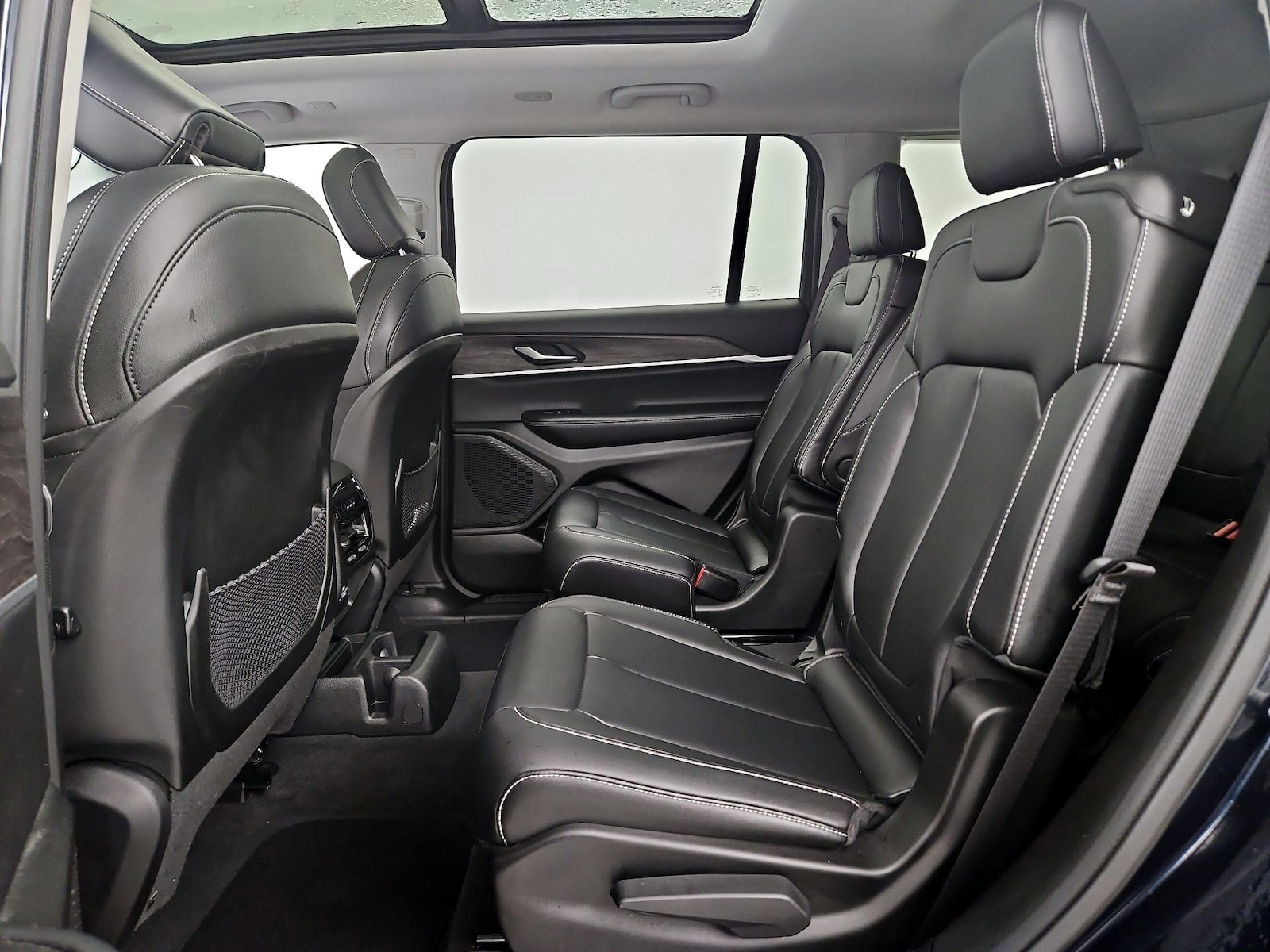 Rear Air Conditioning