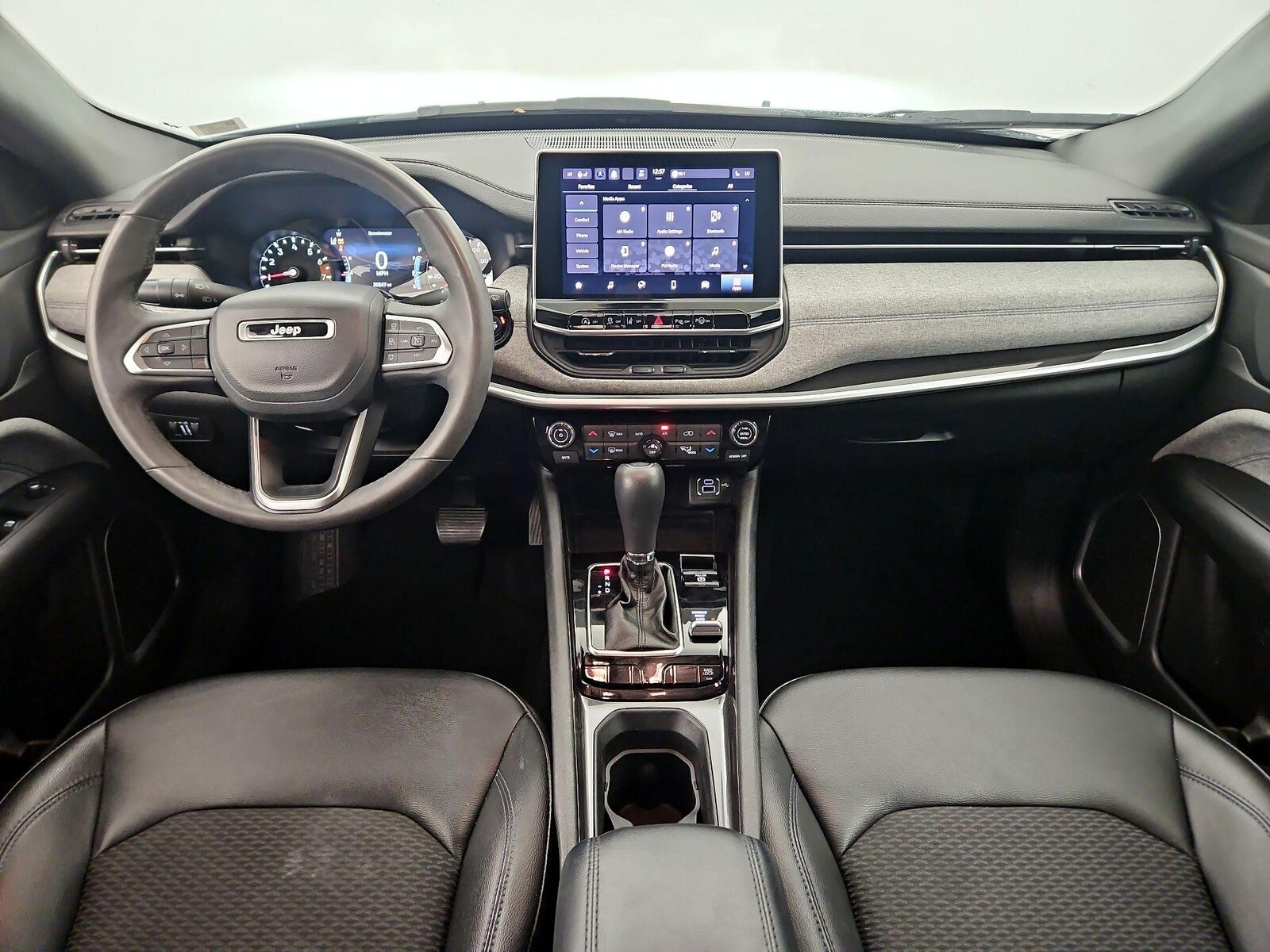 Apple CarPlay® & Android Auto™