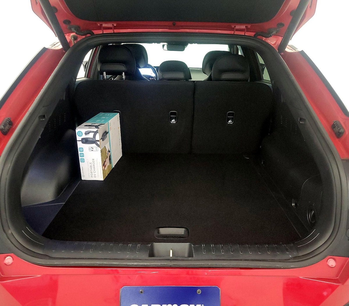 Trunk/Cargo (Seats Up)