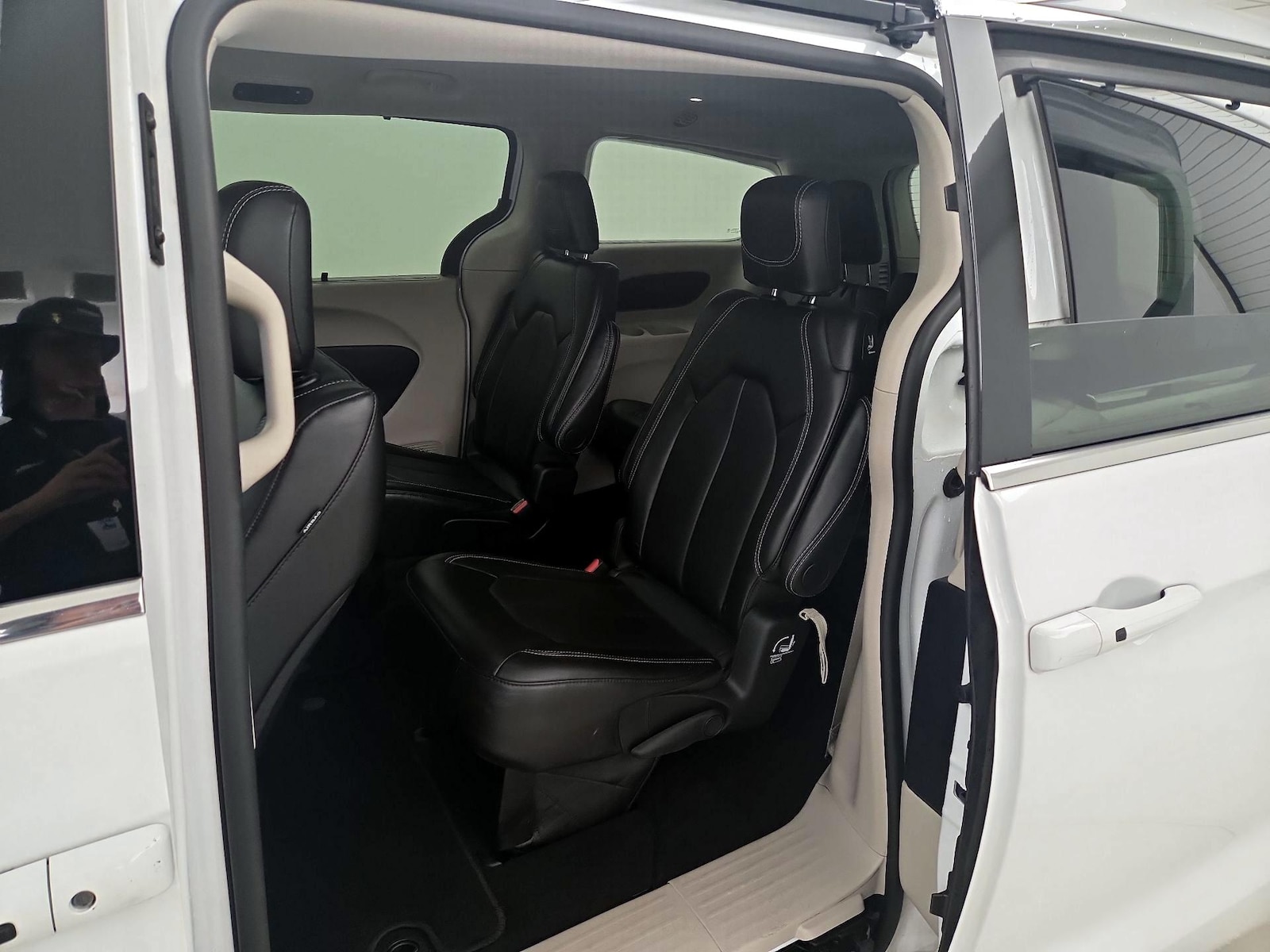Rear Air Conditioning