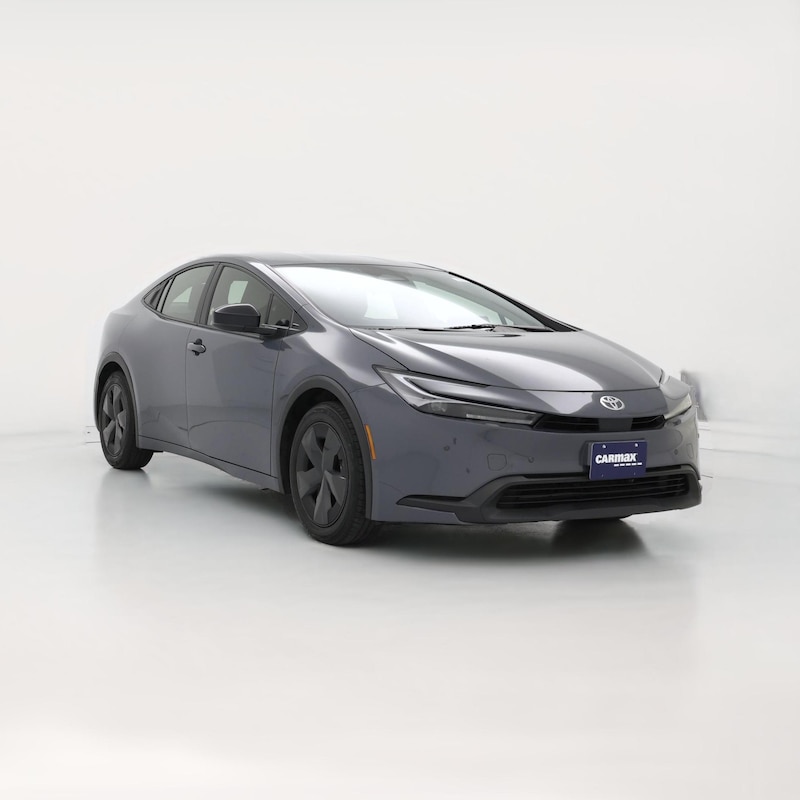 2025 Toyota Prius LE