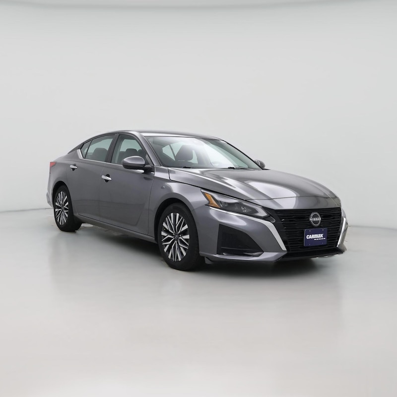 2023 Nissan Altima SV