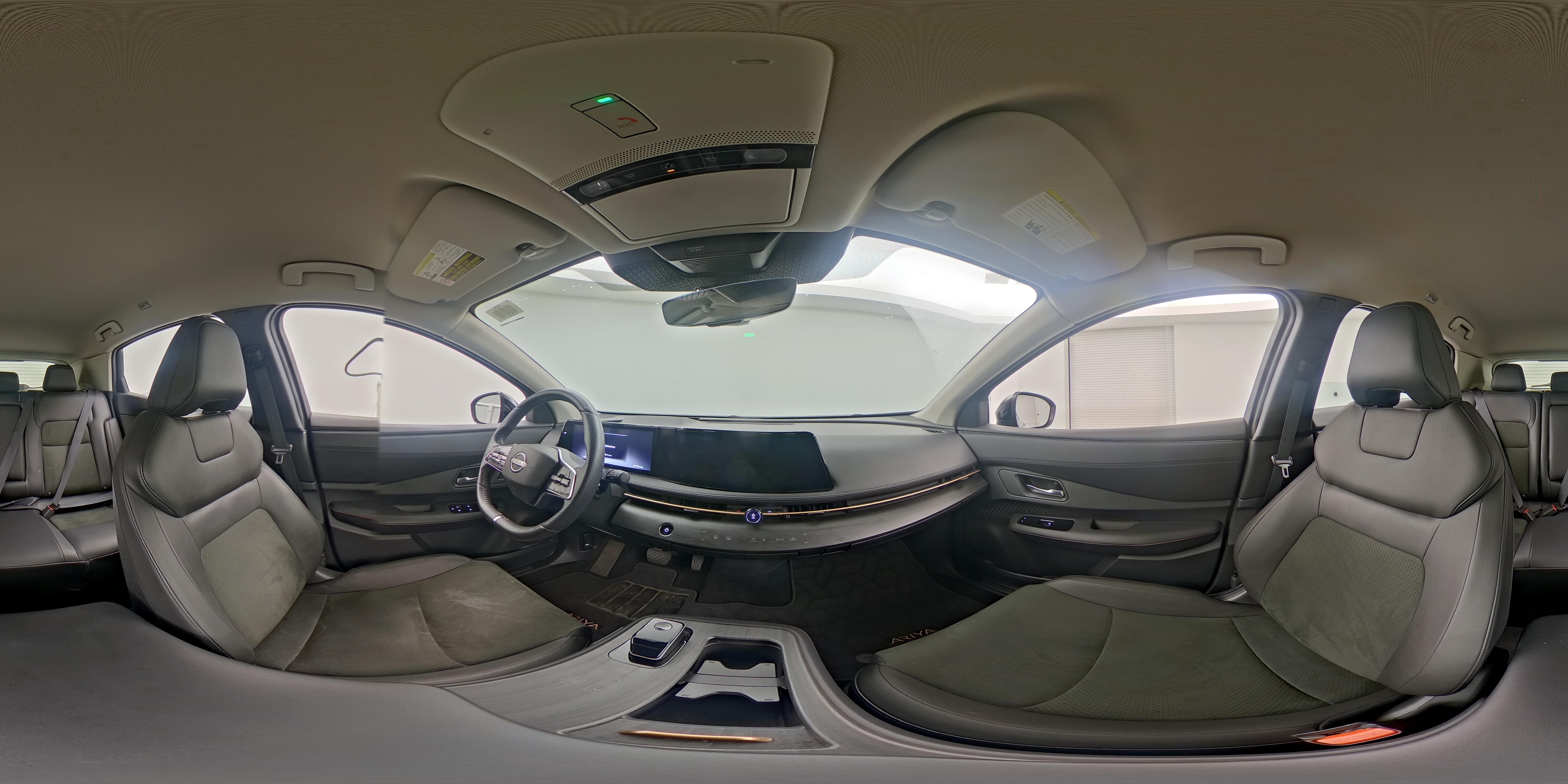 2024 Nissan ARIYA Engage+ - Photo 23