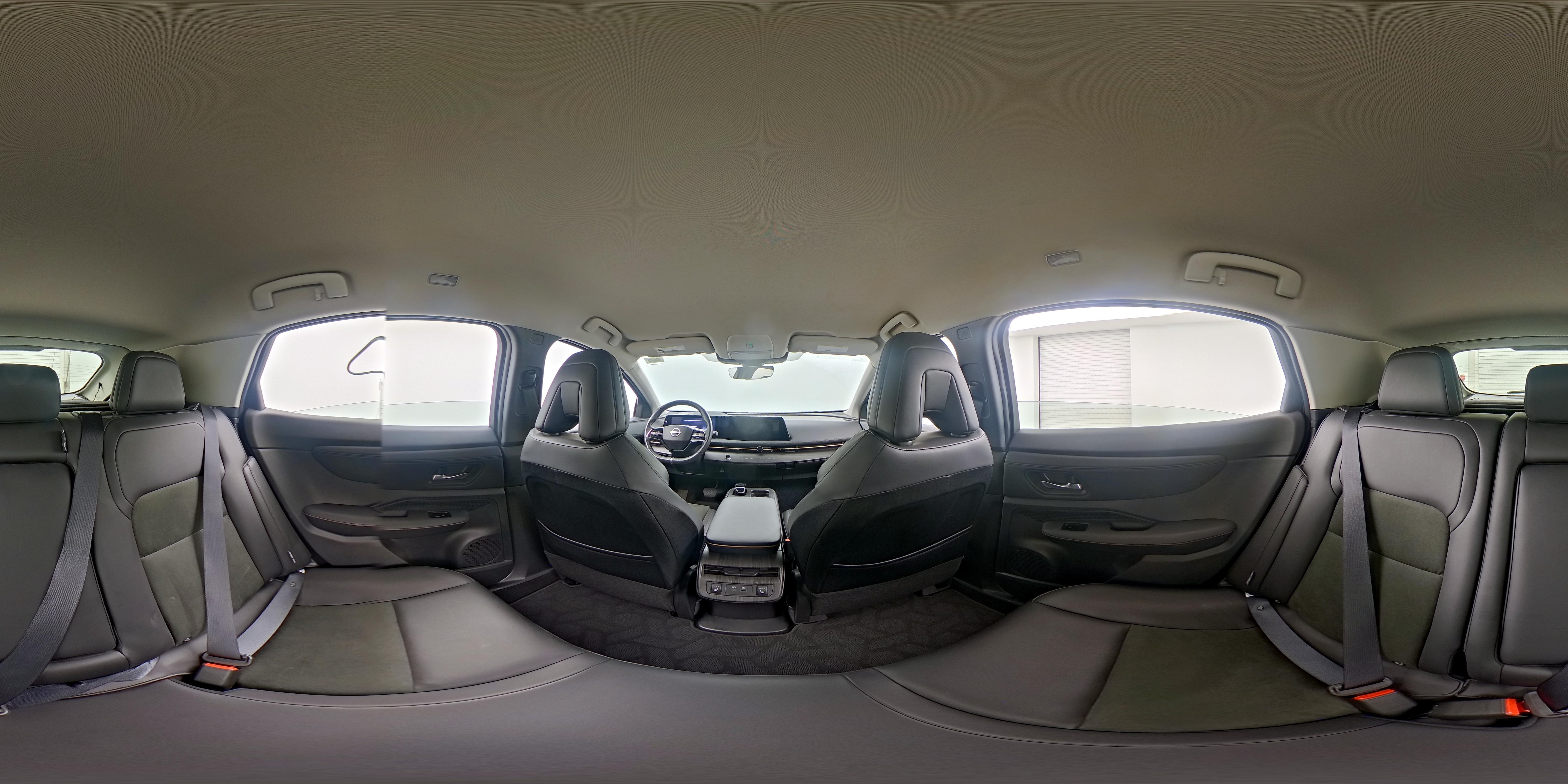 2024 Nissan ARIYA Engage+ - Photo 24