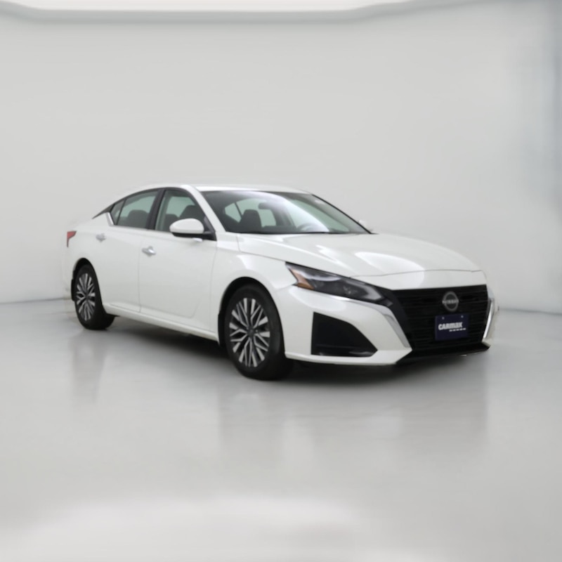 2023 Nissan Altima SV
