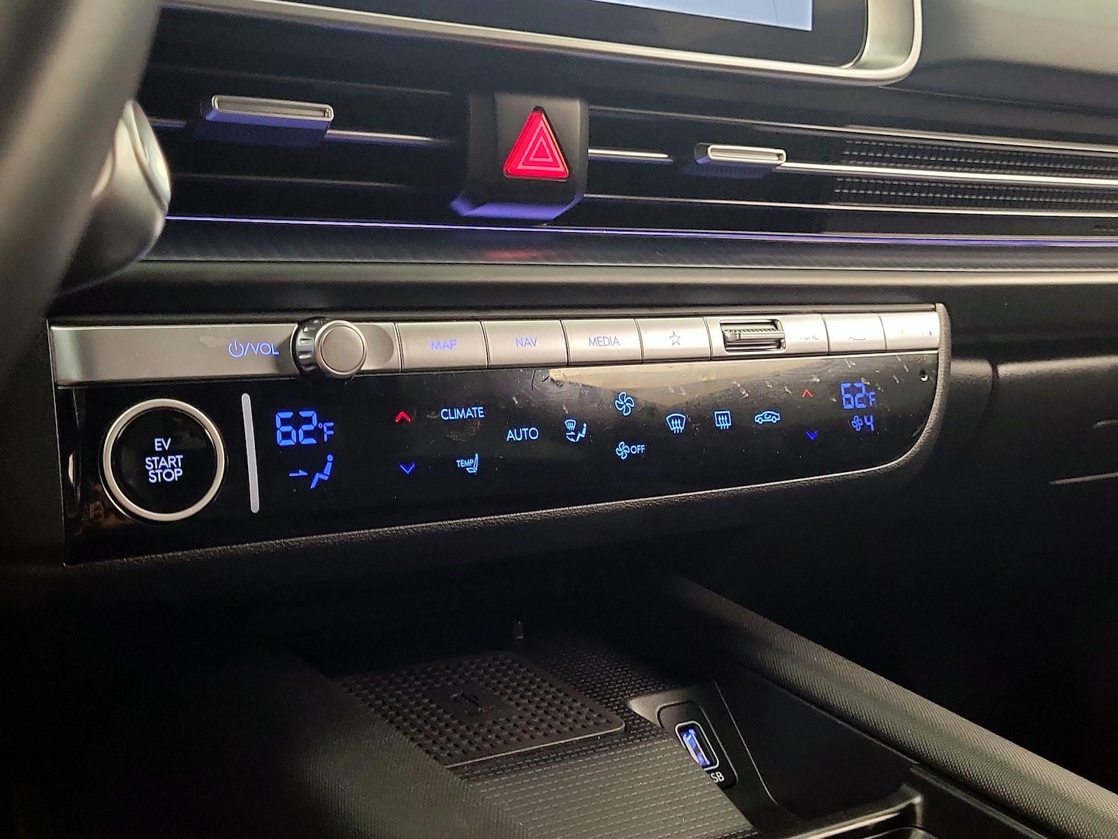 2024 Hyundai IONIQ 6 SEL - Photo 16
