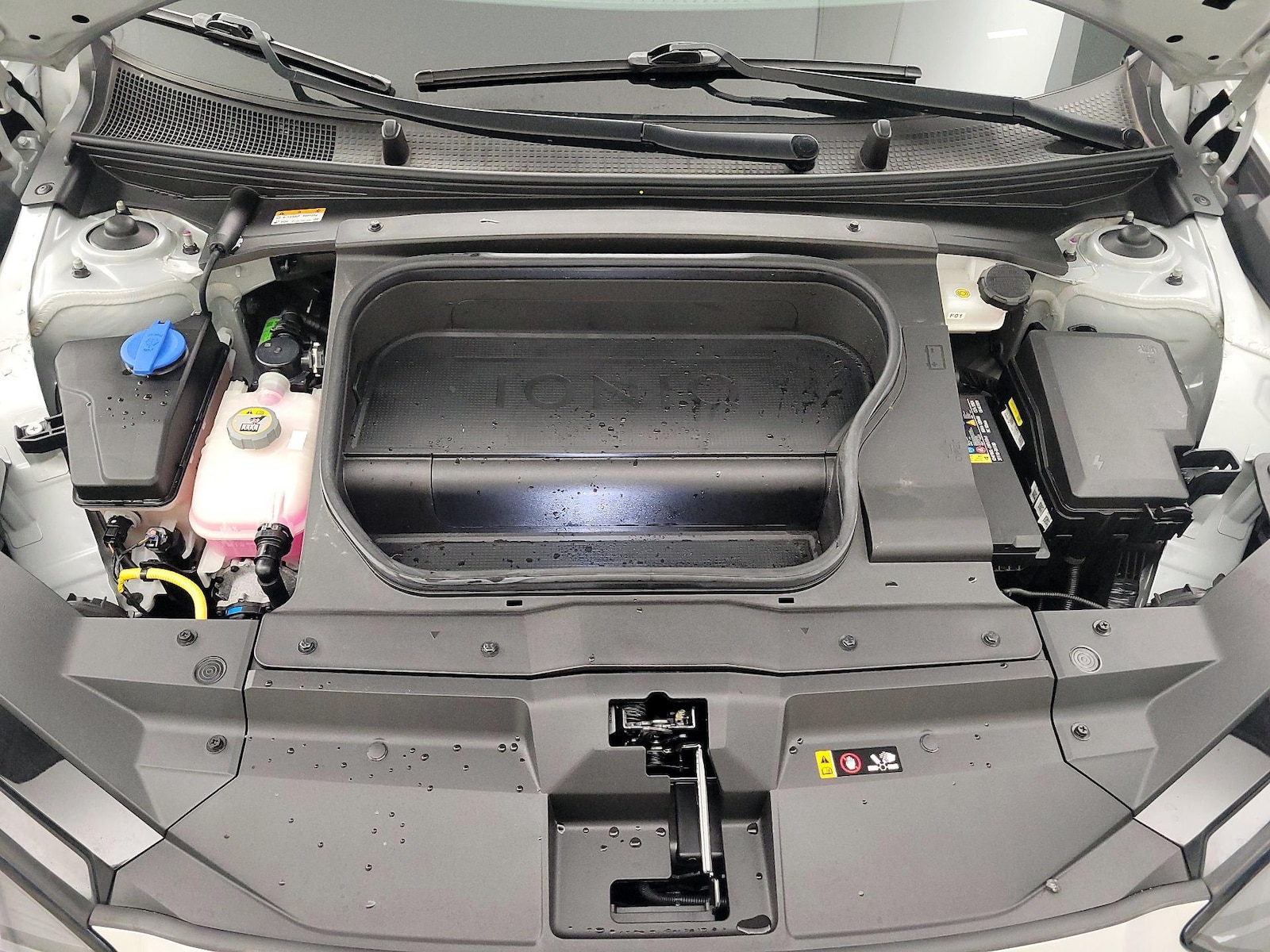 2023 Hyundai IONIQ 6 SEL - Photo 23