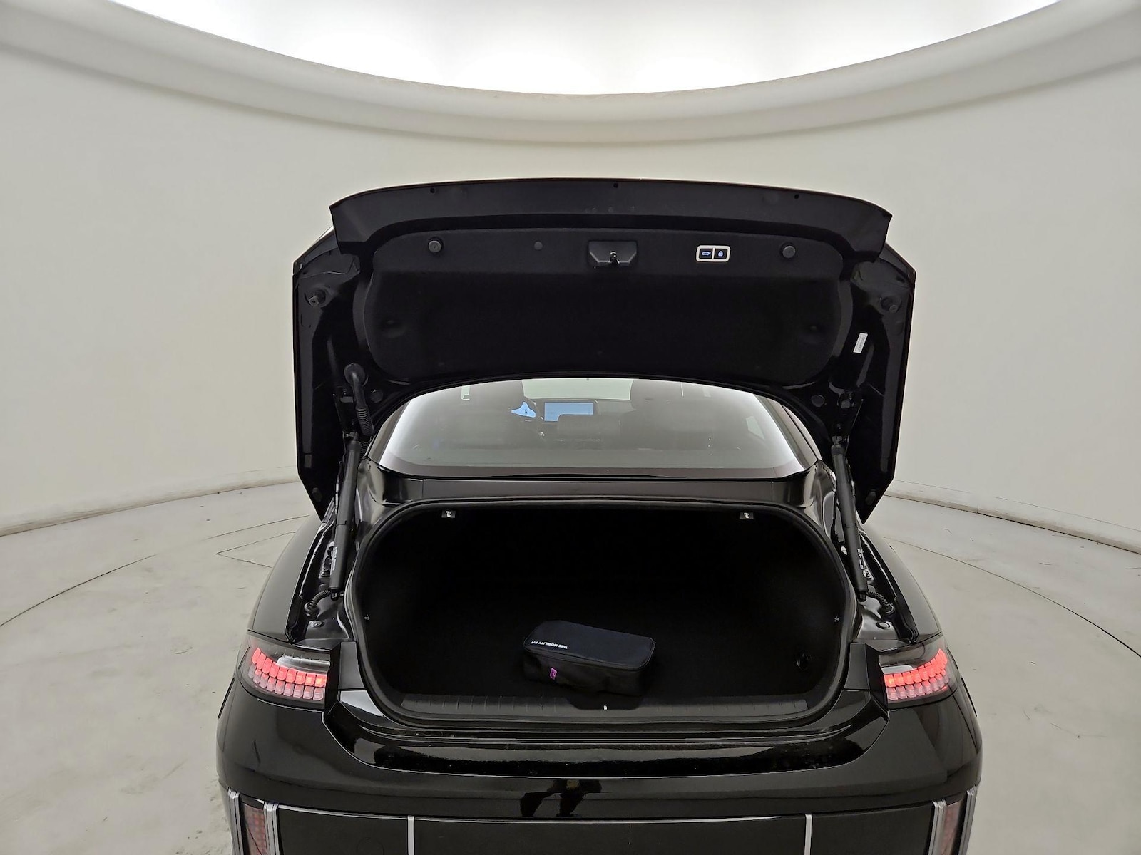 2024 Hyundai IONIQ 6 SEL - Photo 22