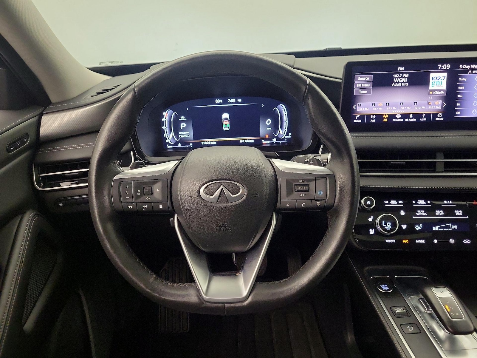 2023 INFINITI QX60 LUXE - Photo 11