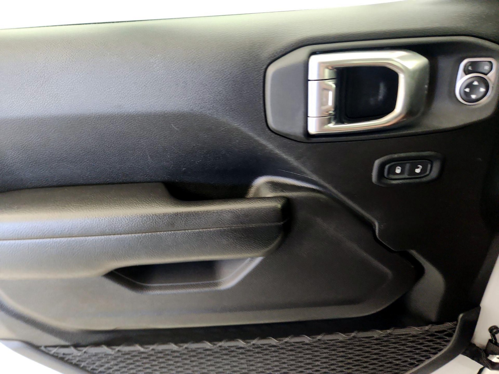 2022 Jeep Wrangler Sport S - Photo 13