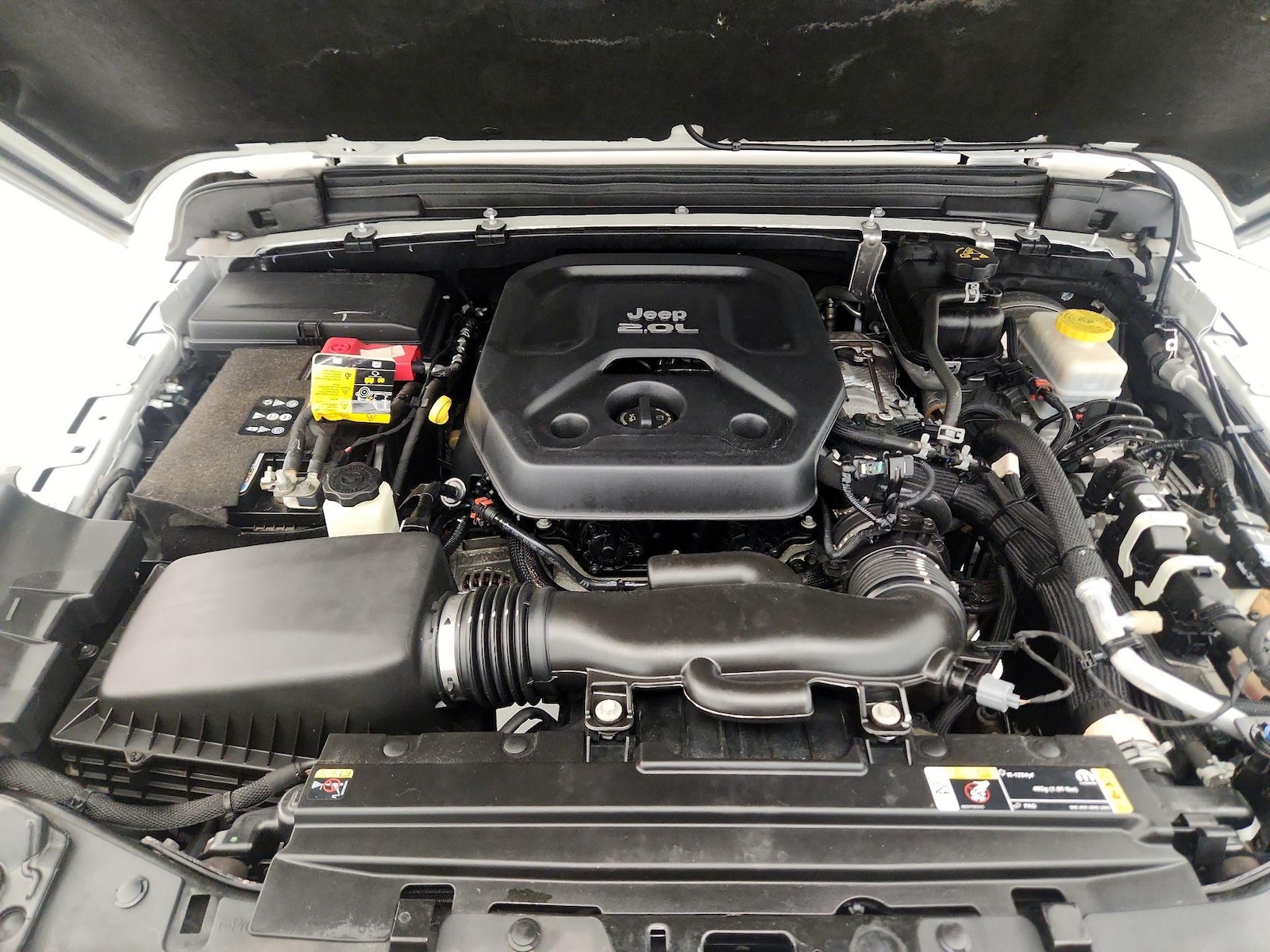 2022 Jeep Wrangler Sport S - Photo 18