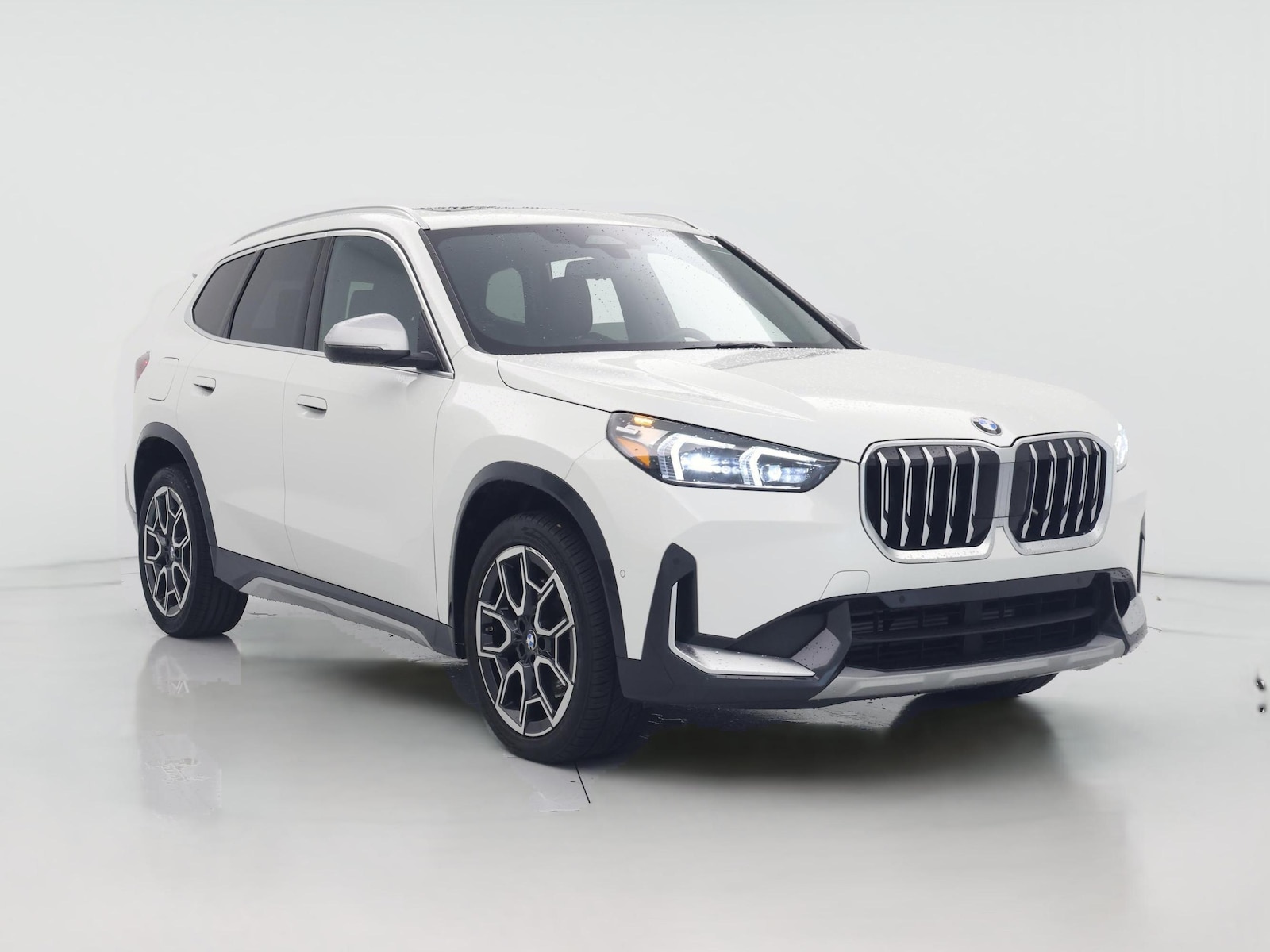 2023 BMW X1