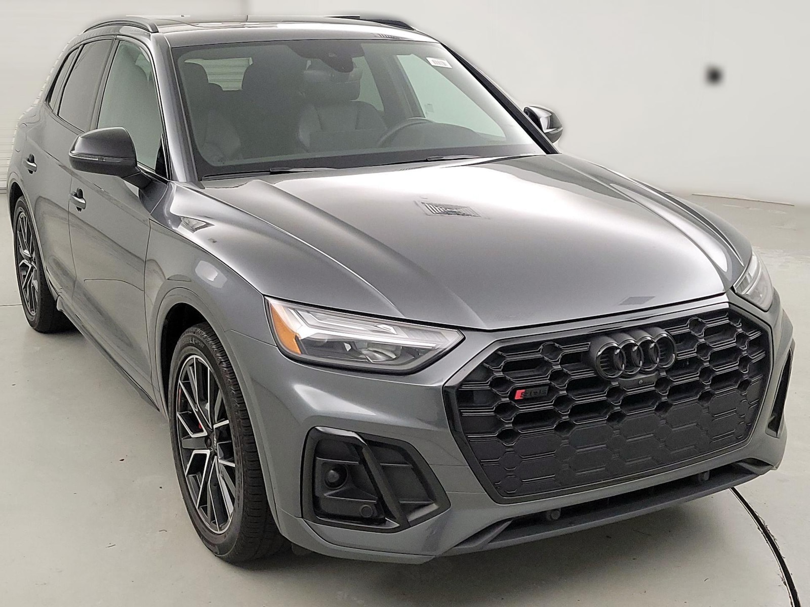 2023 Audi SQ5