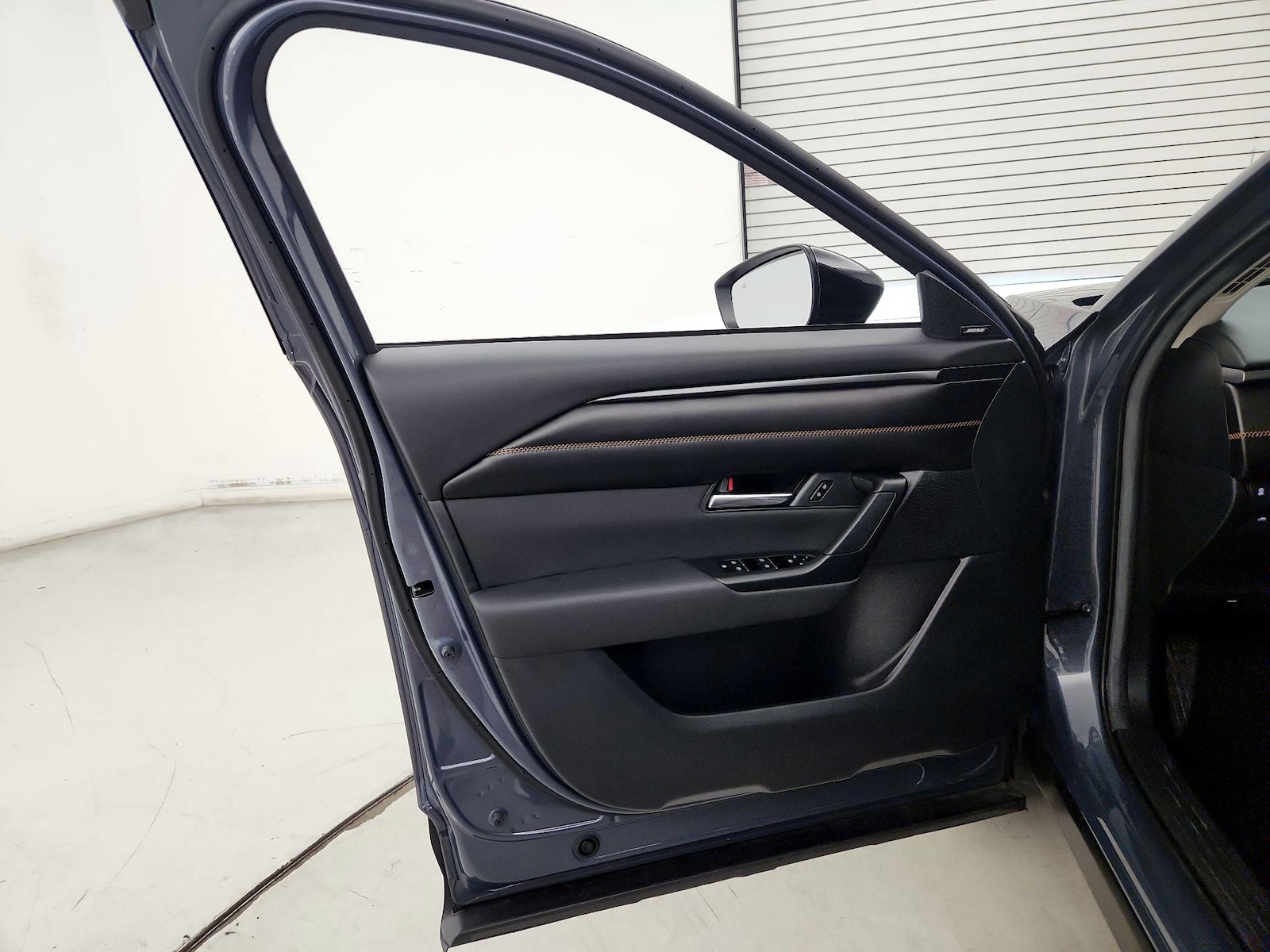 2025 Mazda CX-50 Premium Plus - Photo 11