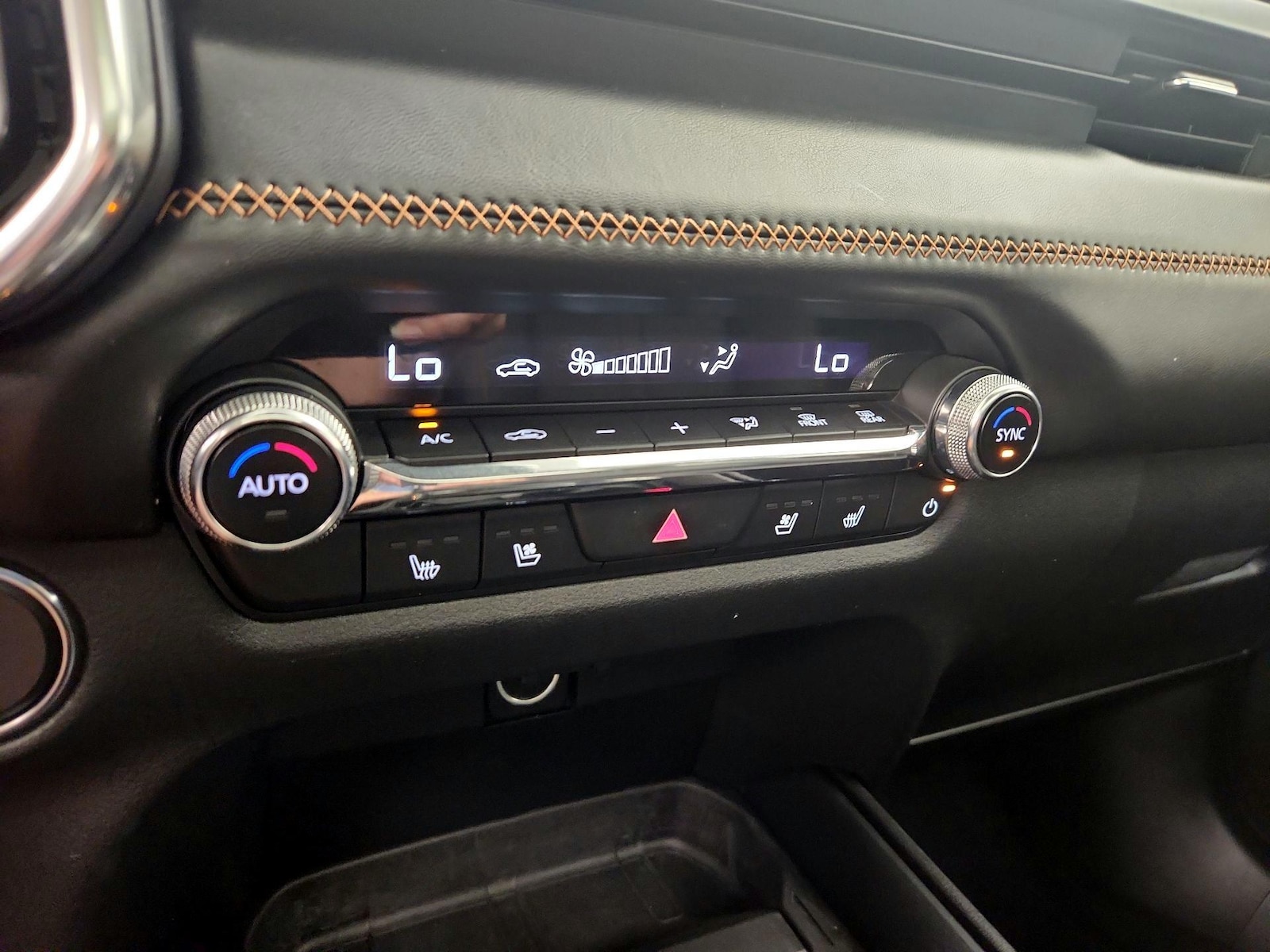 2025 Mazda CX-50 Premium Plus - Photo 15