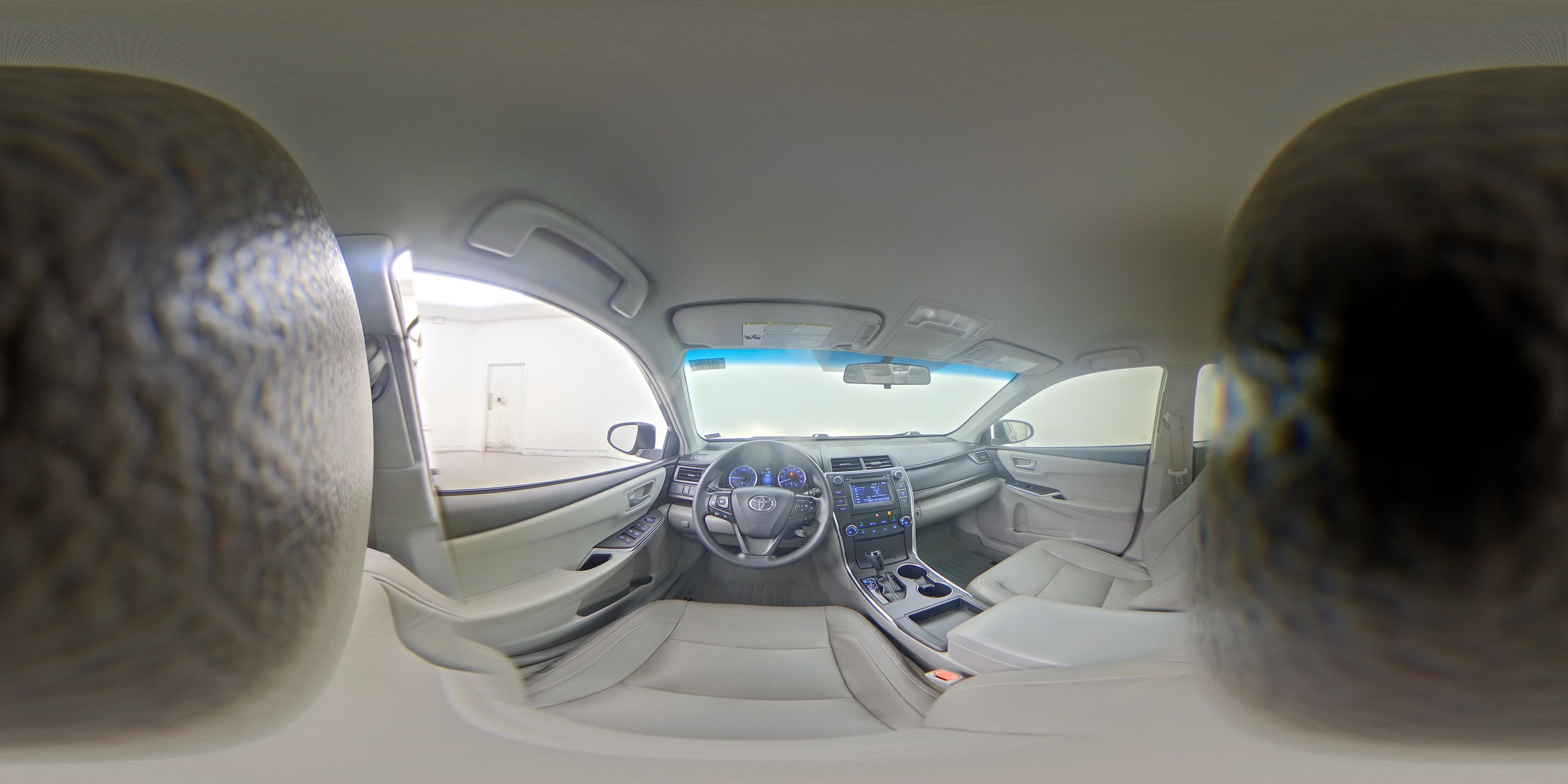 2017 Toyota Camry LE - Photo 26