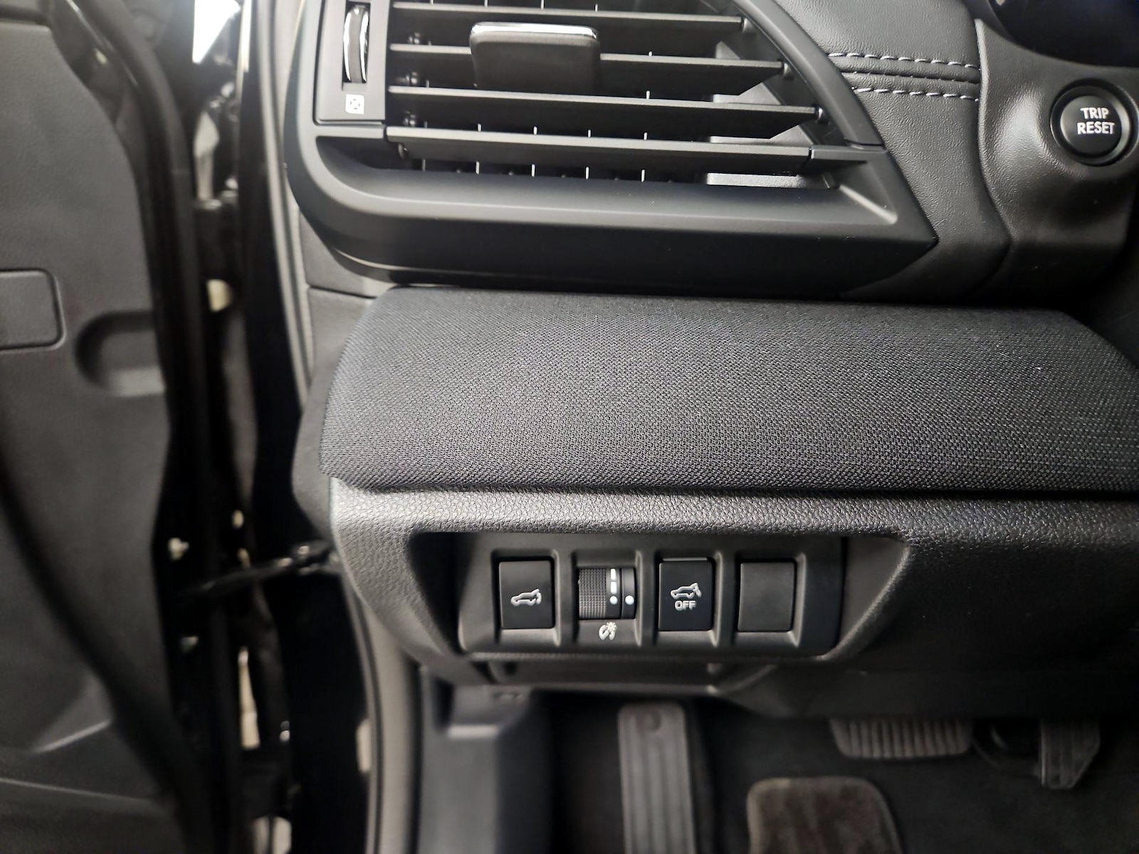 2023 Subaru Outback Premium - Photo 14