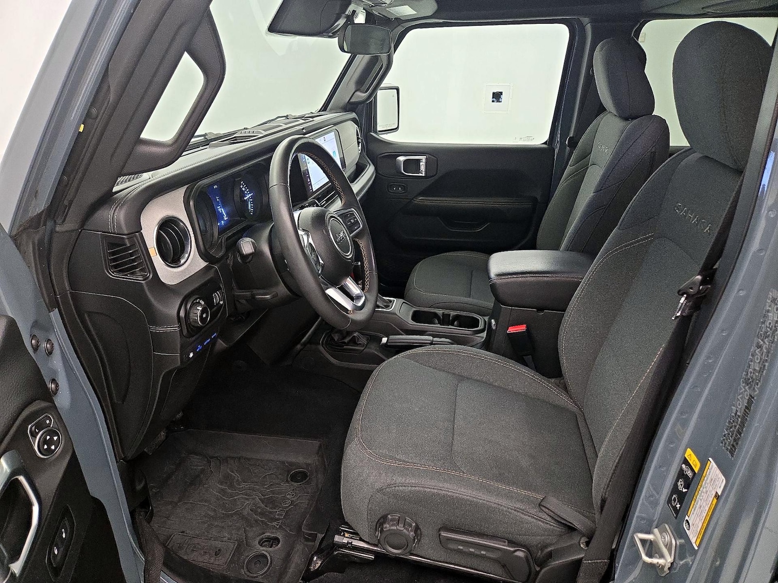 2024 Jeep Wrangler 4xe Sahara 4XE - Photo 12