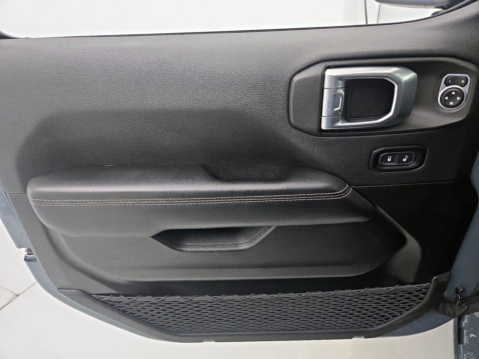 2024 Jeep Wrangler 4xe Sahara 4XE - Photo 13