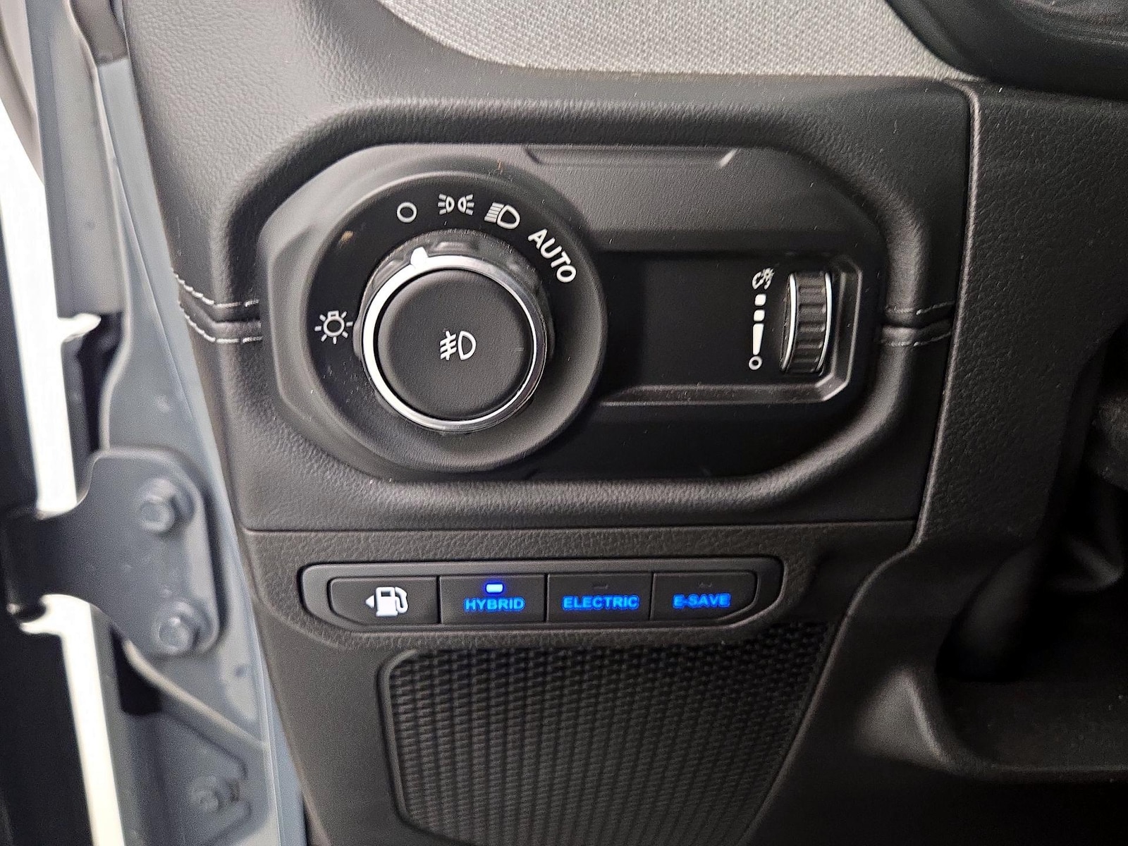2024 Jeep Wrangler 4xe Sahara 4XE - Photo 14