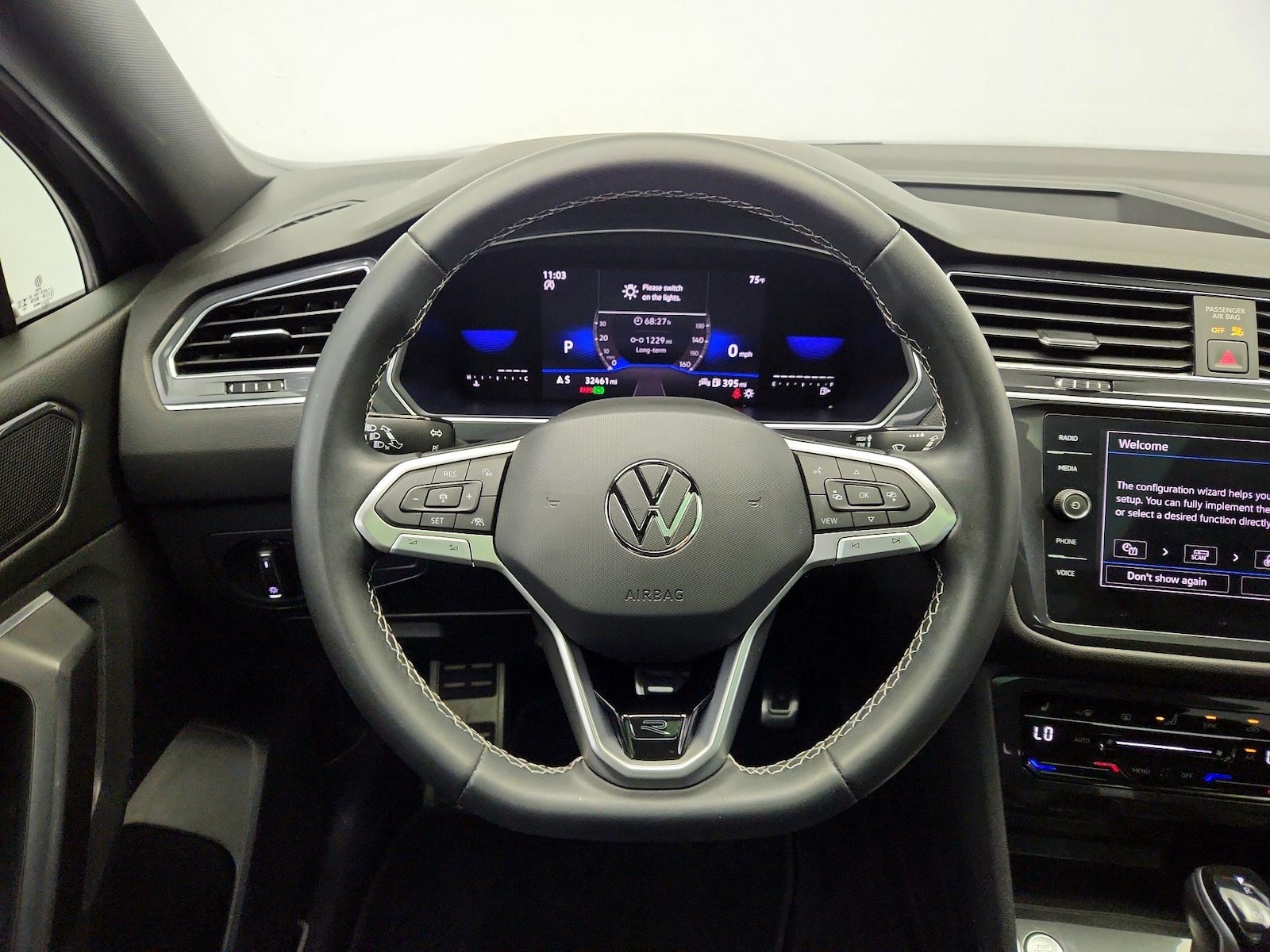 2023 Volkswagen Tiguan SE R-LINE BLACK - Photo 11