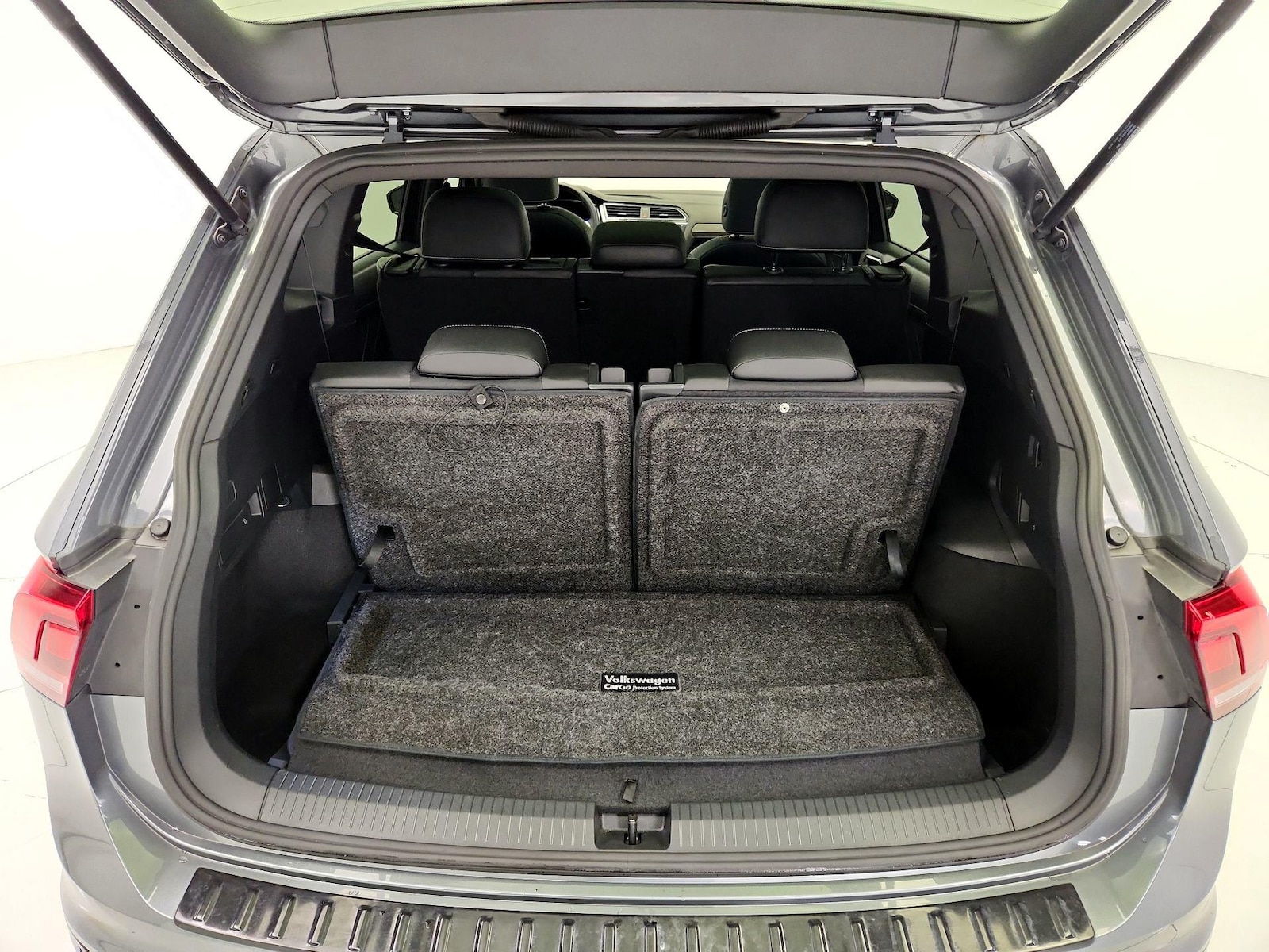2023 Volkswagen Tiguan SE R-LINE BLACK - Photo 23