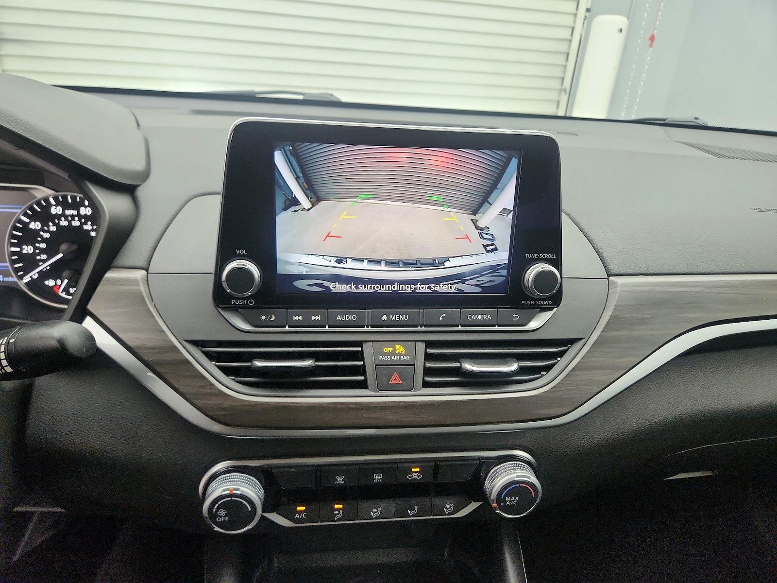 2023 Nissan Altima SV - Photo 15