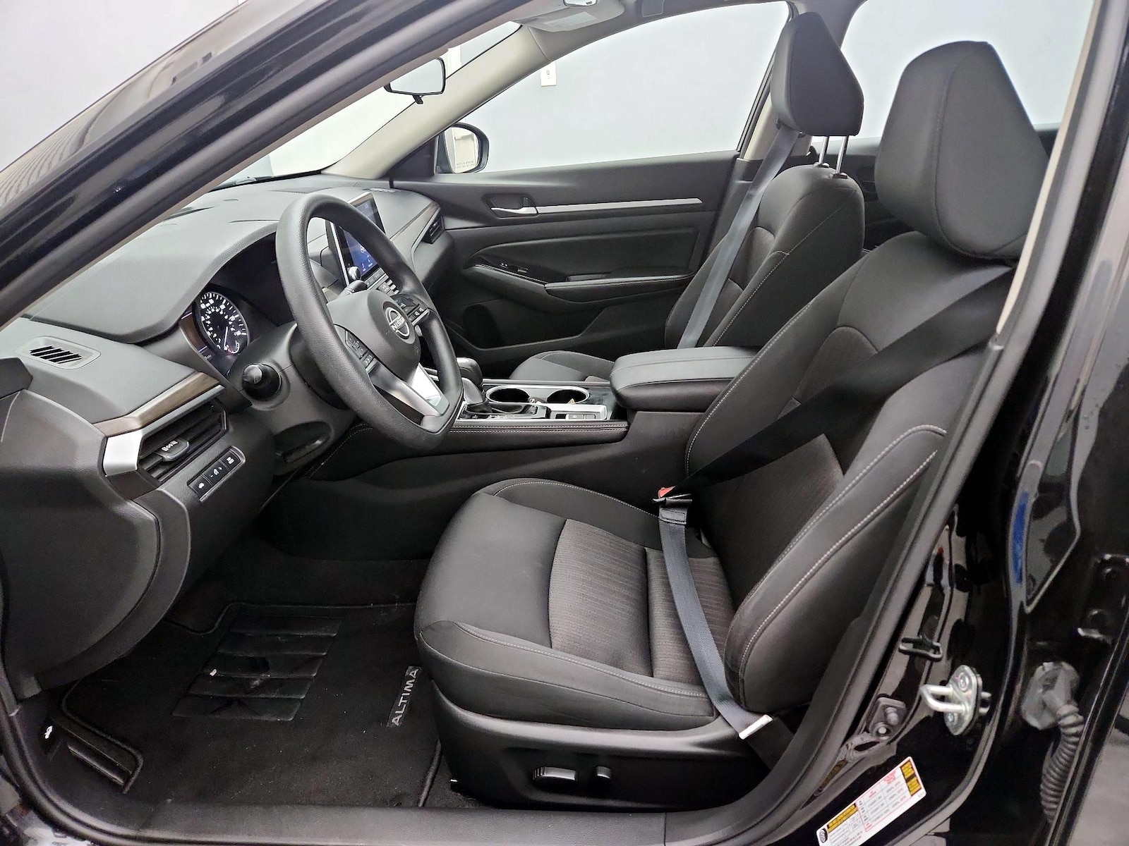 Power Seat(s) & Side Airbags