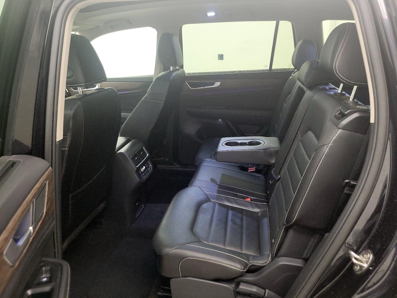 Rear Air Conditioning