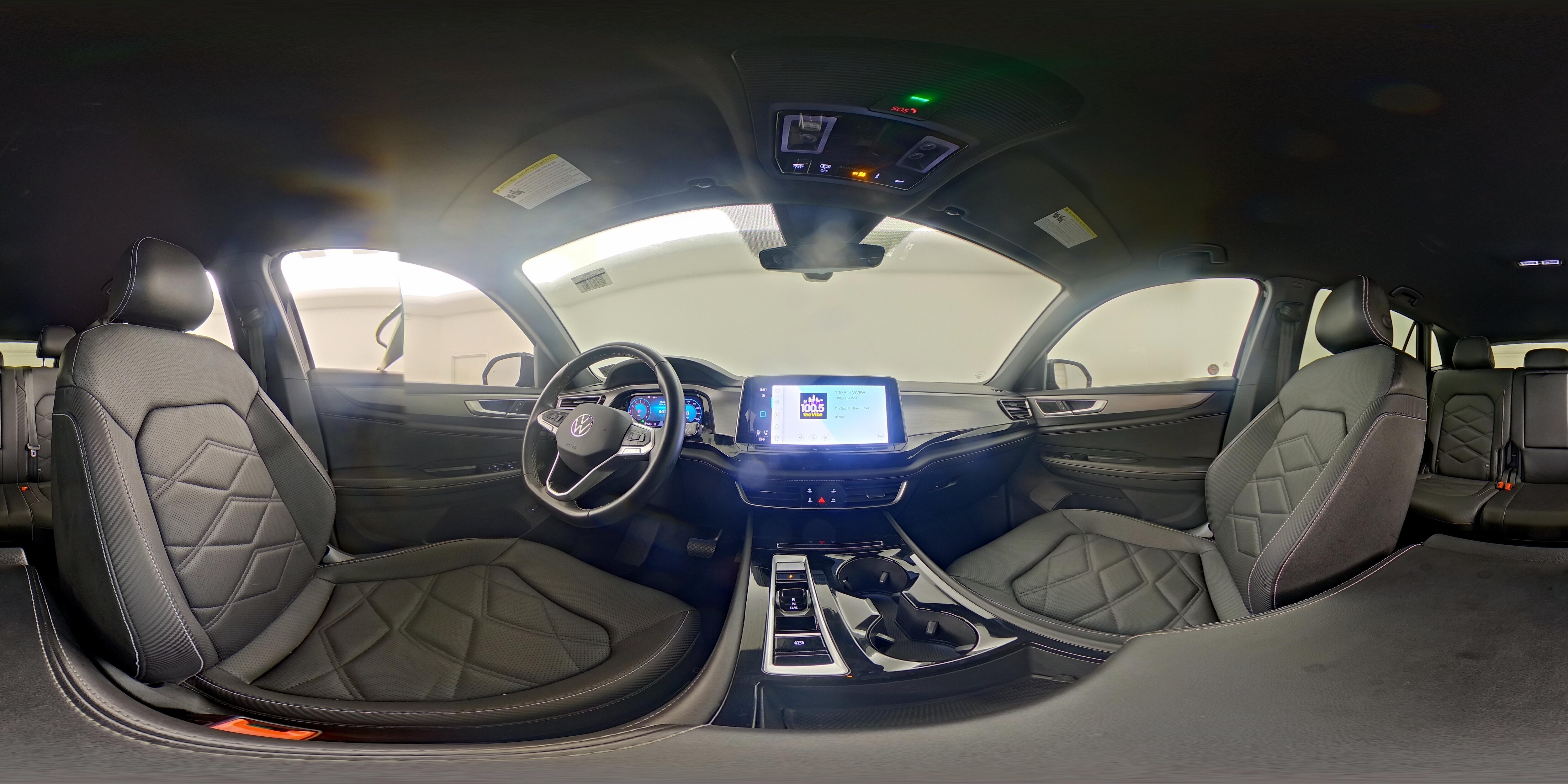 2025 Volkswagen Atlas Cross Sport SE w/Tech - Photo 24
