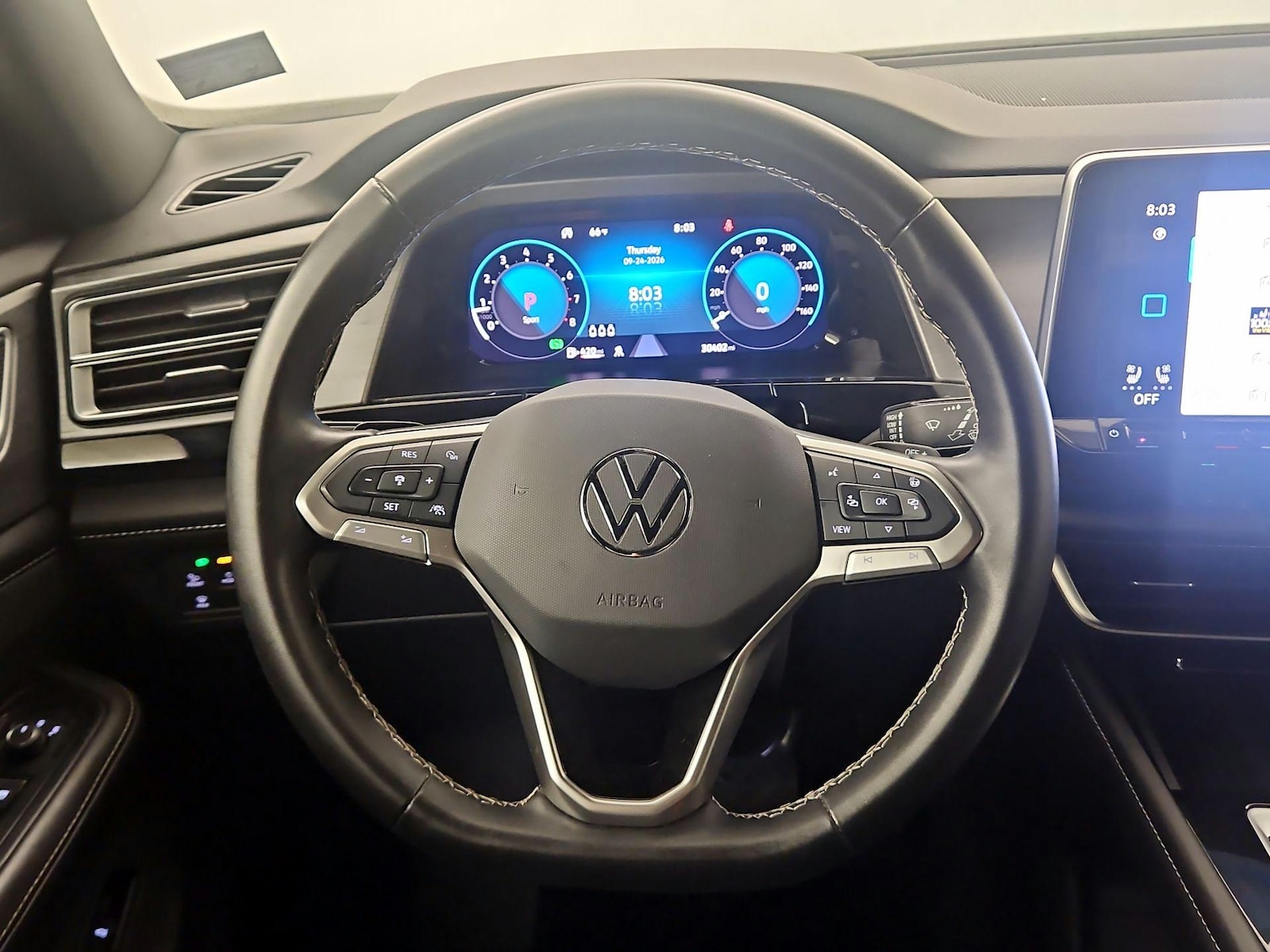 2025 Volkswagen Atlas Cross Sport SE w/Tech - Photo 11