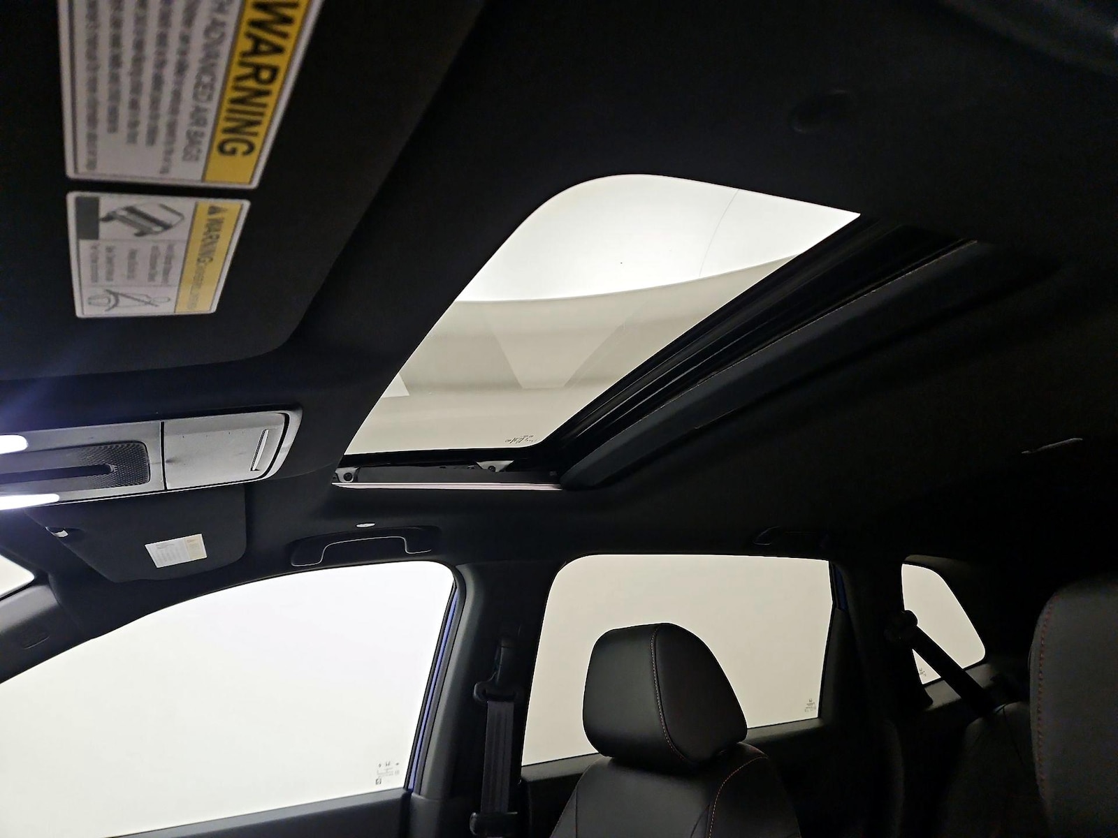 Sunroof(s) & Overhead Airbags