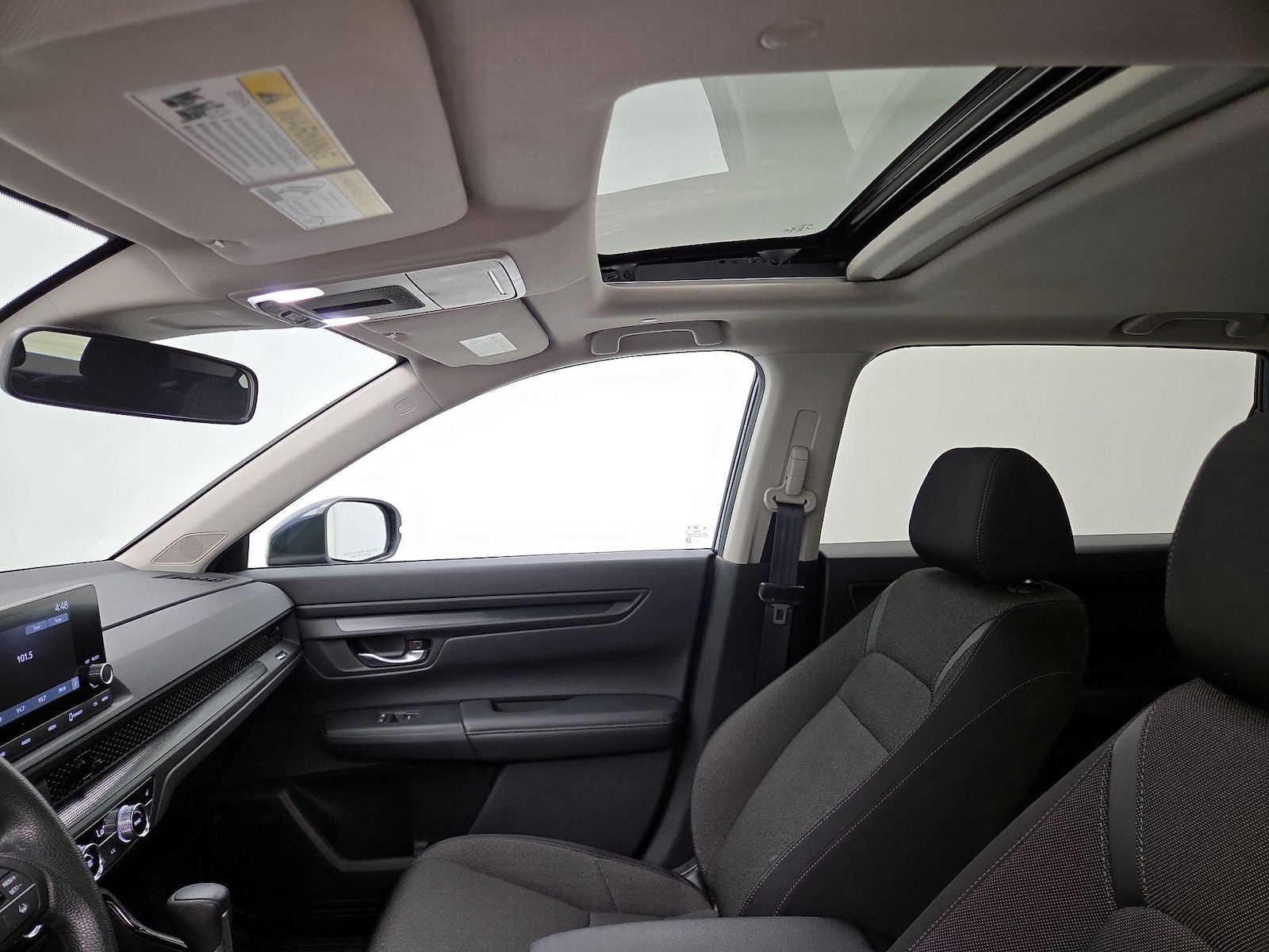 Sunroof(s) & Overhead Airbags