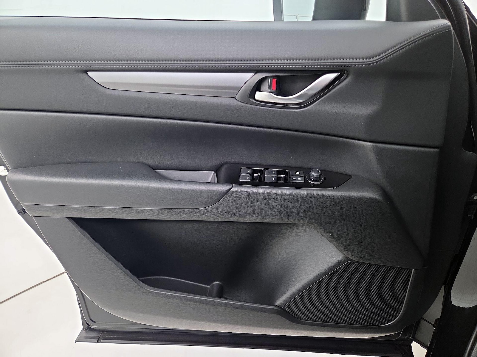 2025 Mazda CX-5 S Preferred package - Photo 13