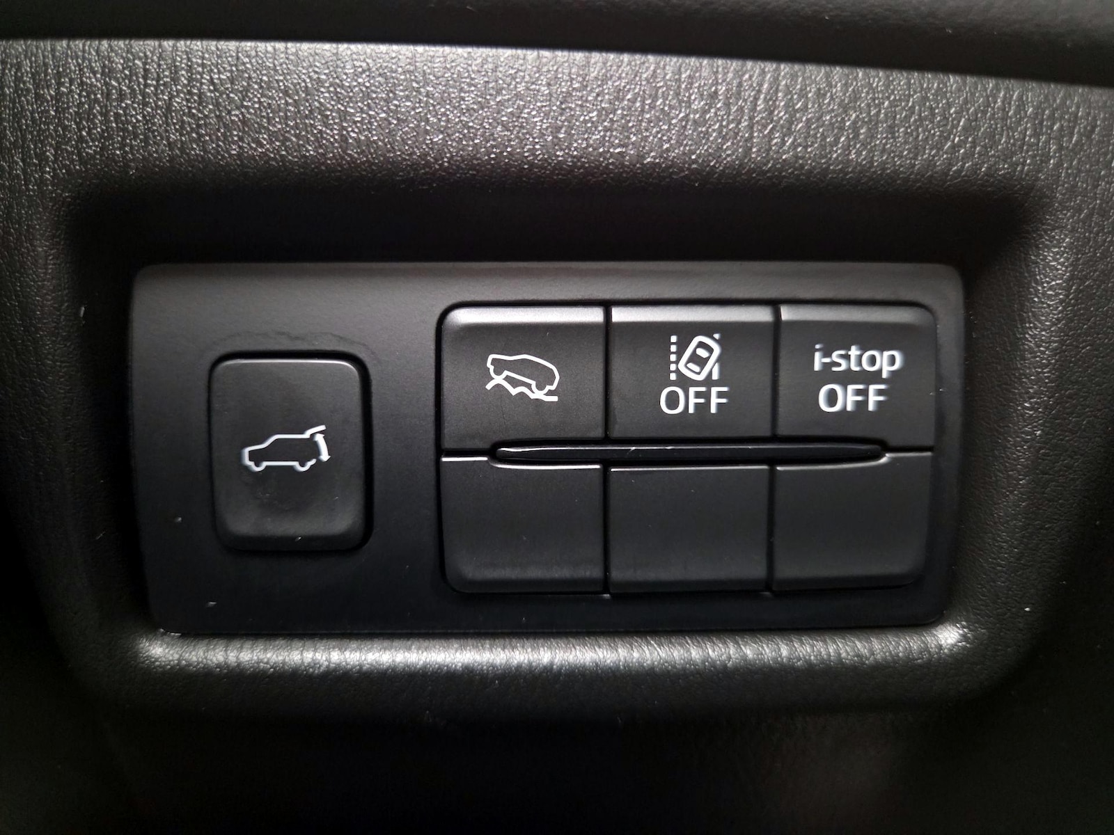 2025 Mazda CX-5 S Preferred package - Photo 14