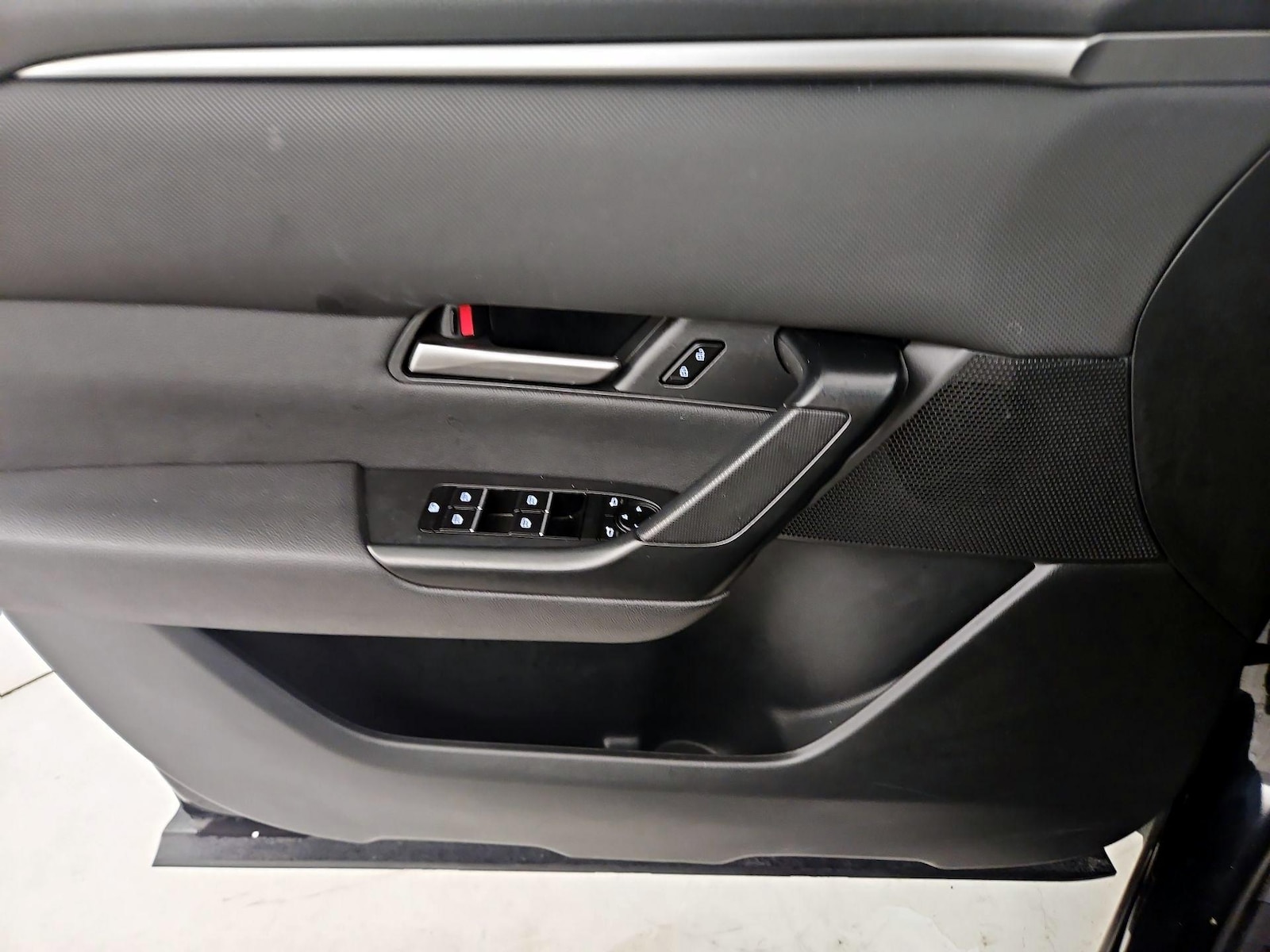 2025 Mazda CX-50 Premium - Photo 13