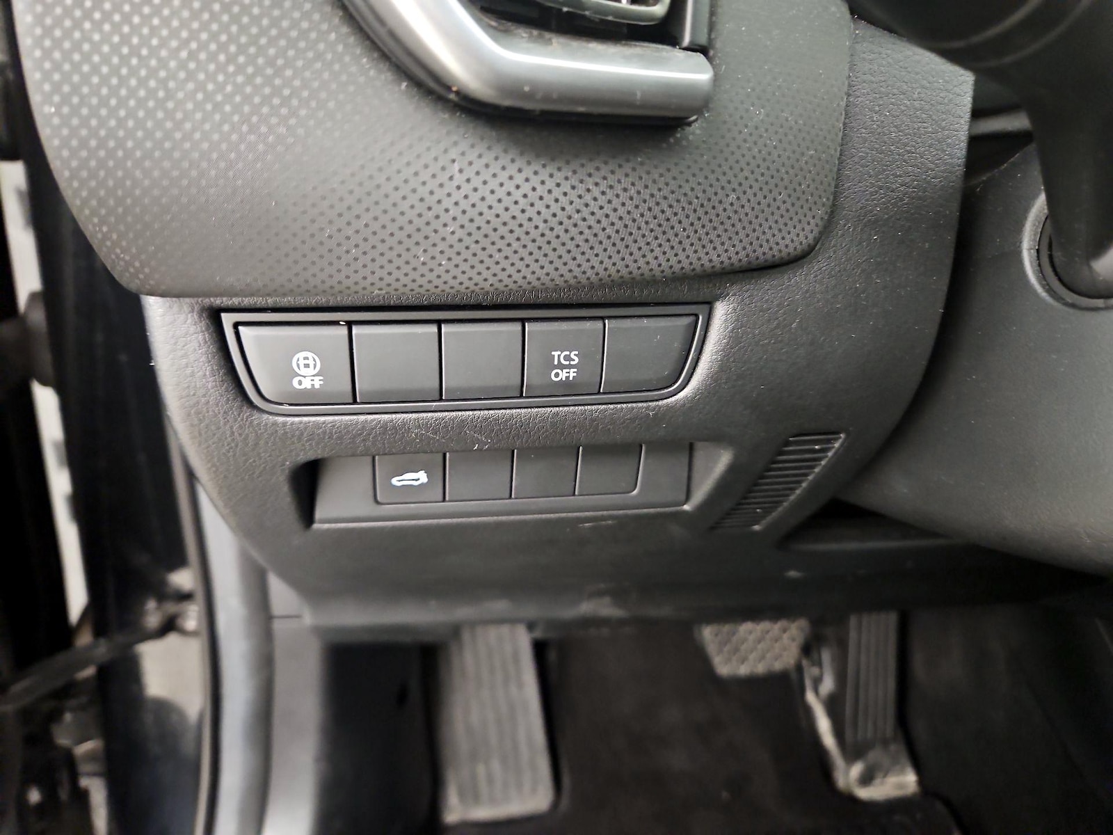 2025 Mazda CX-50 Premium - Photo 14
