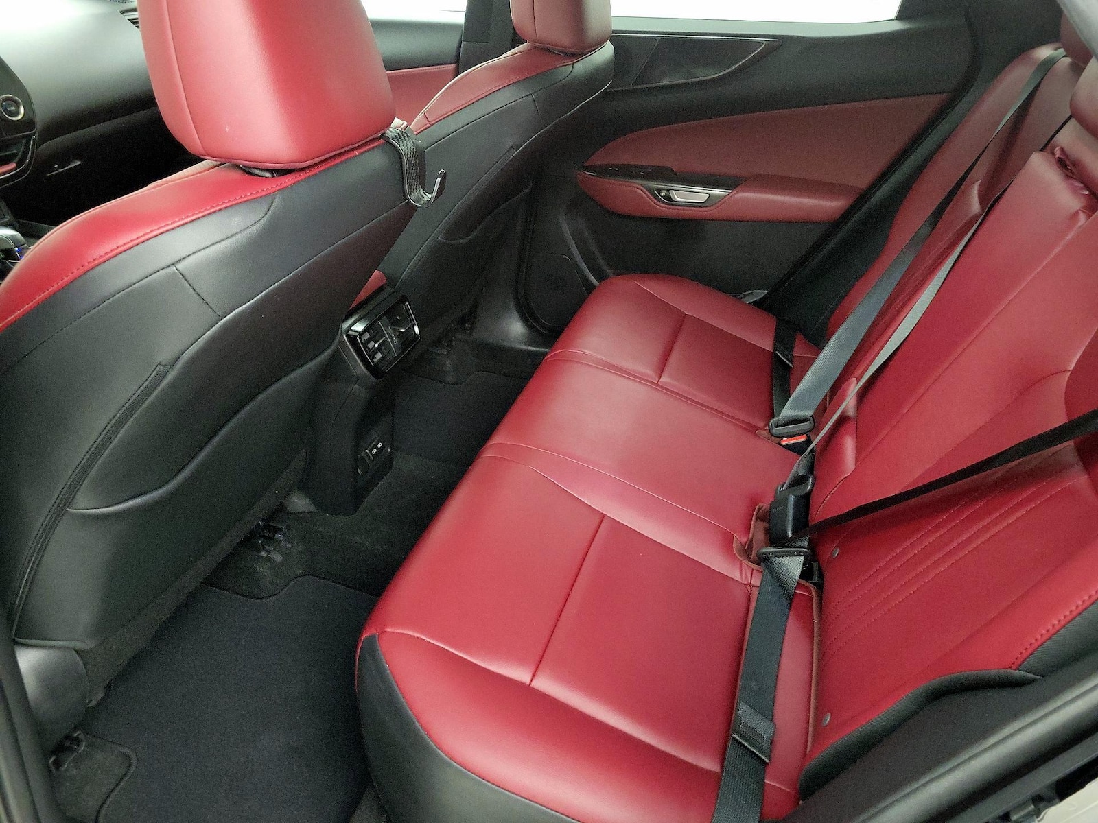 2022 Lexus NX 350 - Photo 21