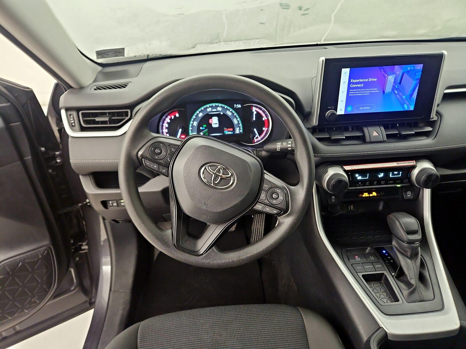 2025 Toyota RAV4 LE - Photo 11