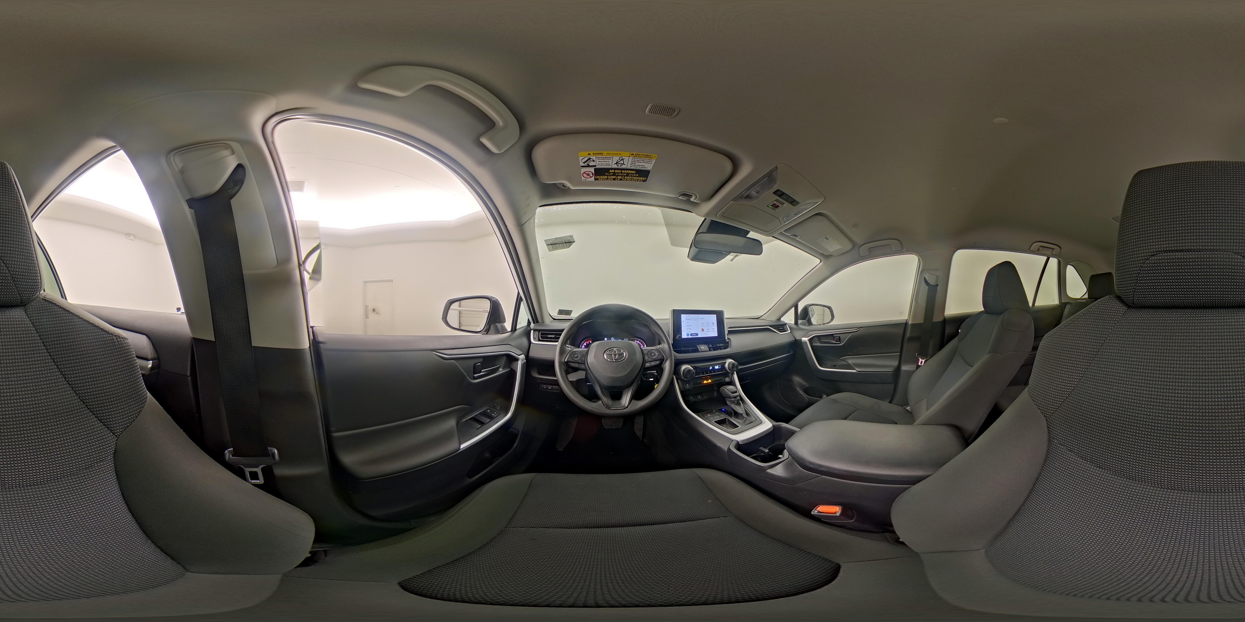 2025 Toyota RAV4 LE - Photo 26