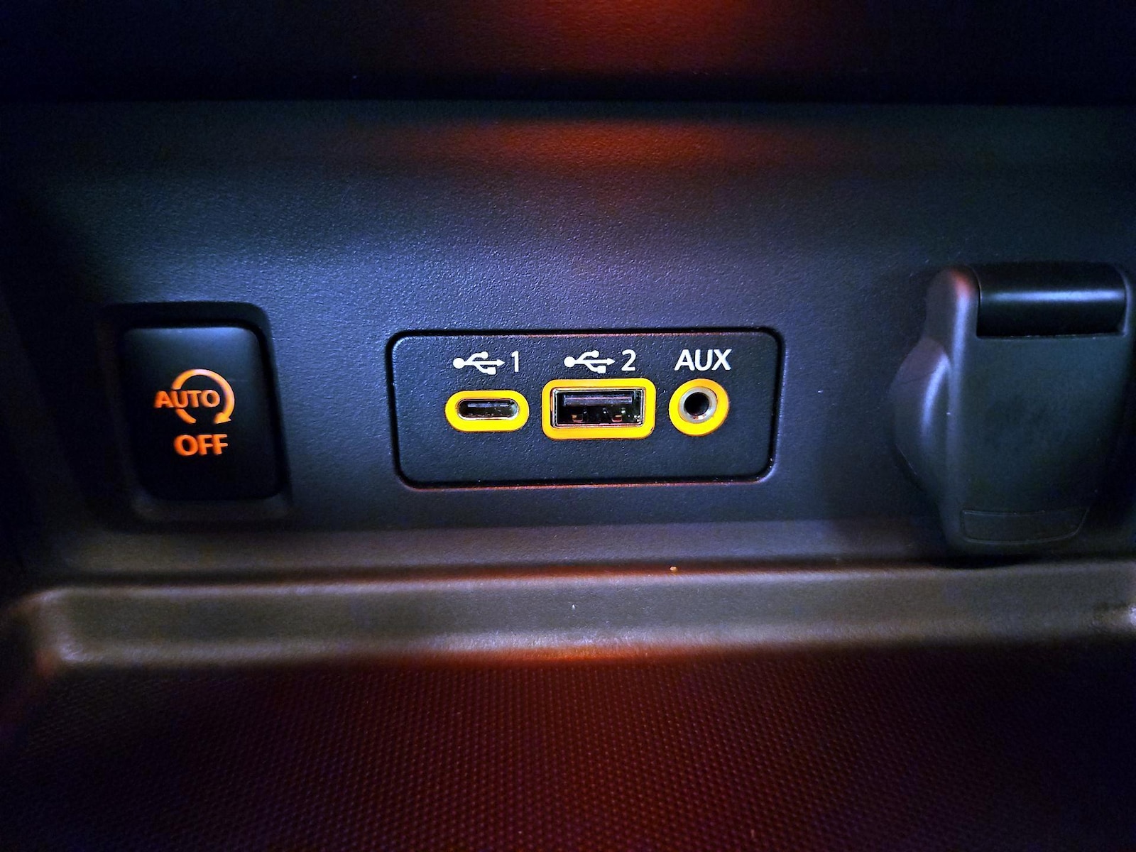 2024 Nissan Sentra SV - Photo 19